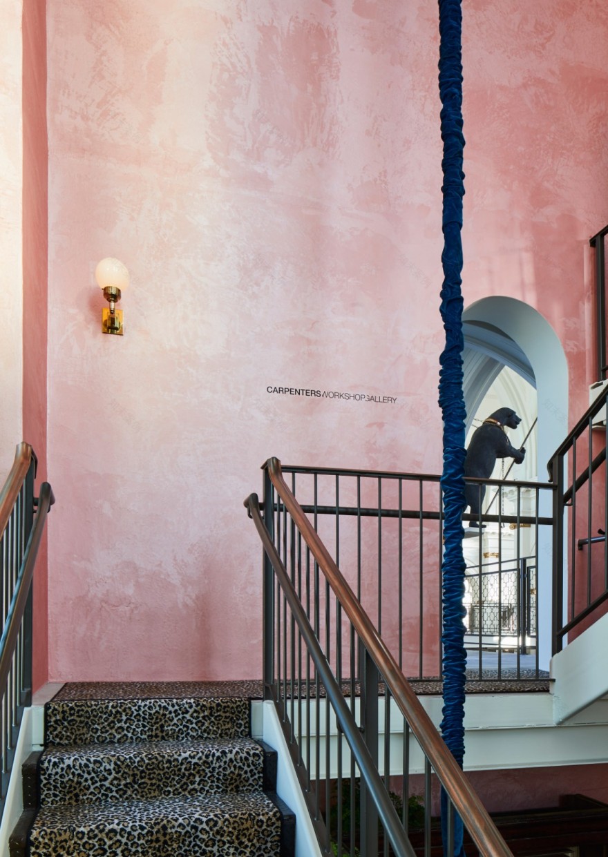 教堂变艺术空间 | 旧金山木匠工作室画廊-16