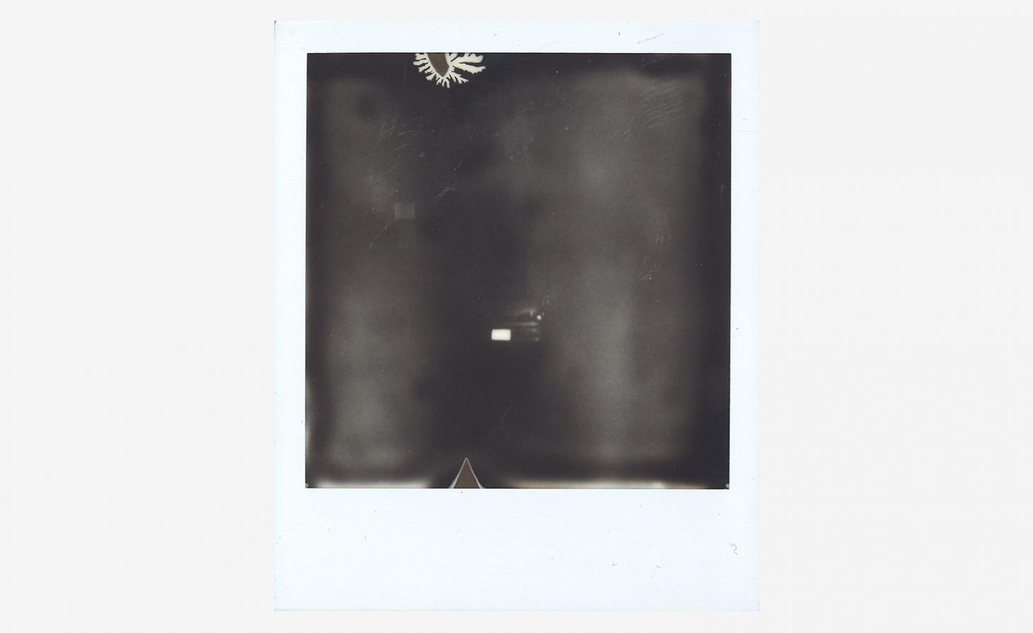 伦敦街头艺术 | 九位设计师的宝丽来视角-35