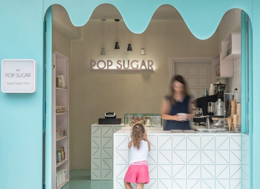 希腊海滨“巧克力”甜品店,设计独特引人入胜-0