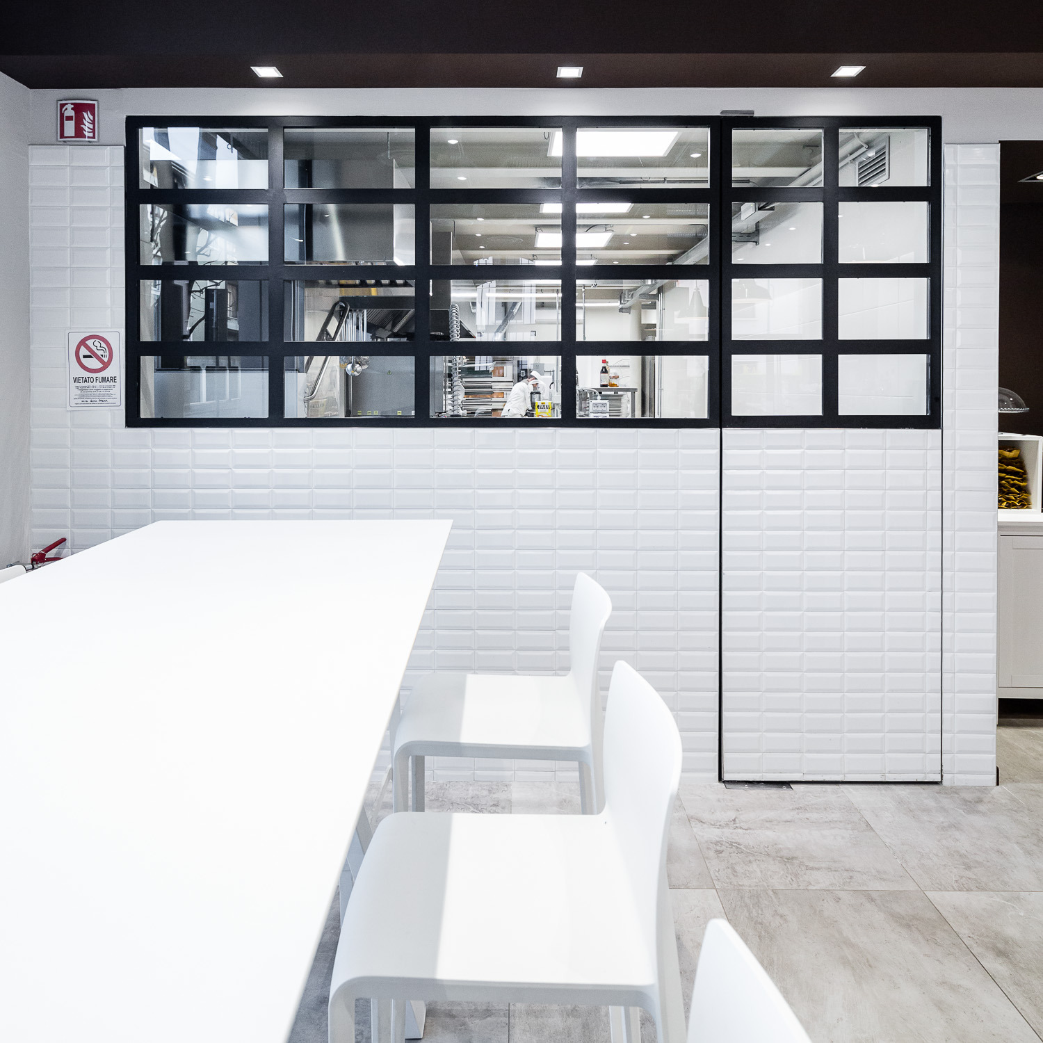 Ventunogrammi 咖啡厅室内设计案例-9