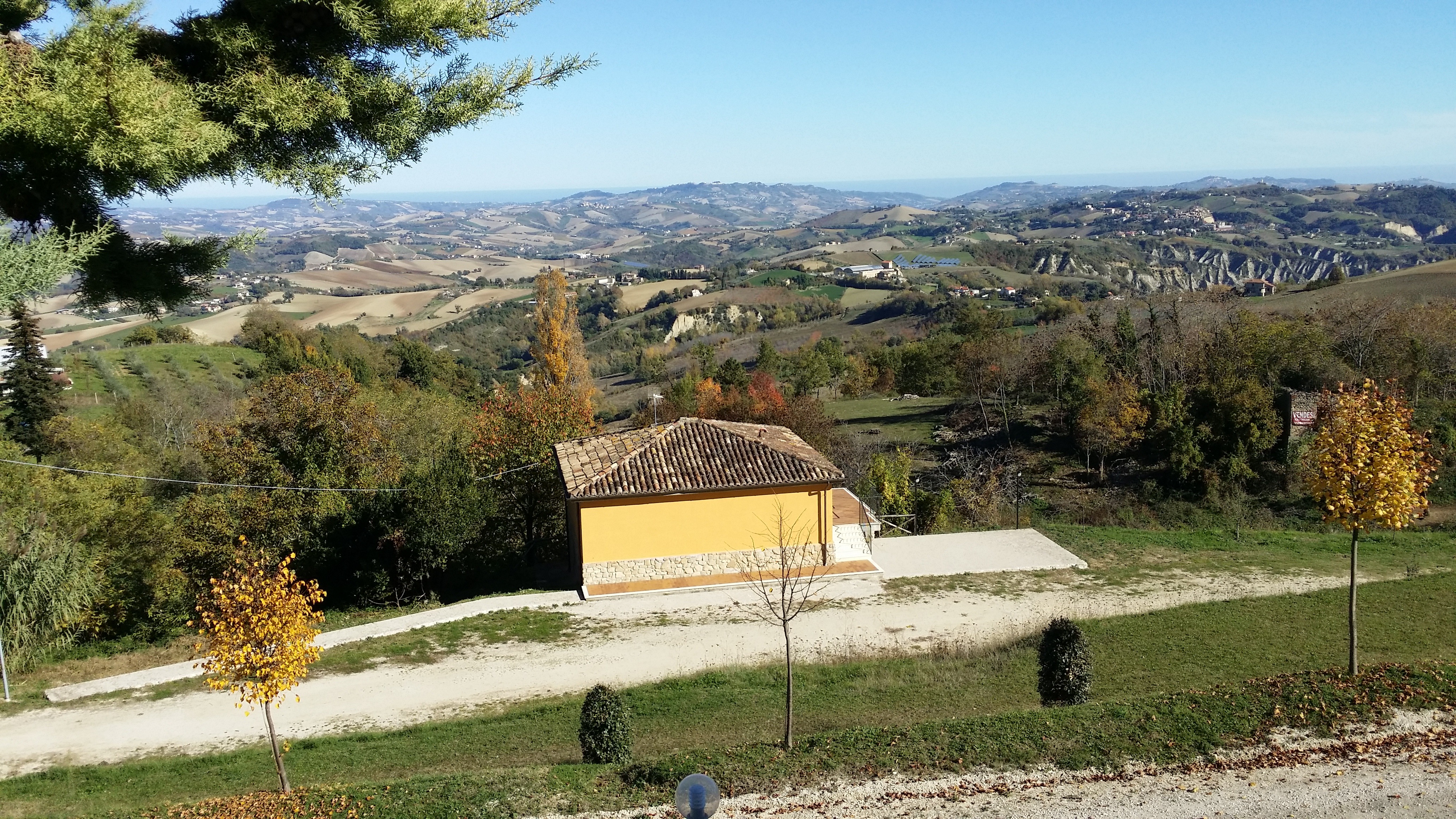 古村焕新颜 · Capradosso 小镇建筑修复与城市绿化提升-14