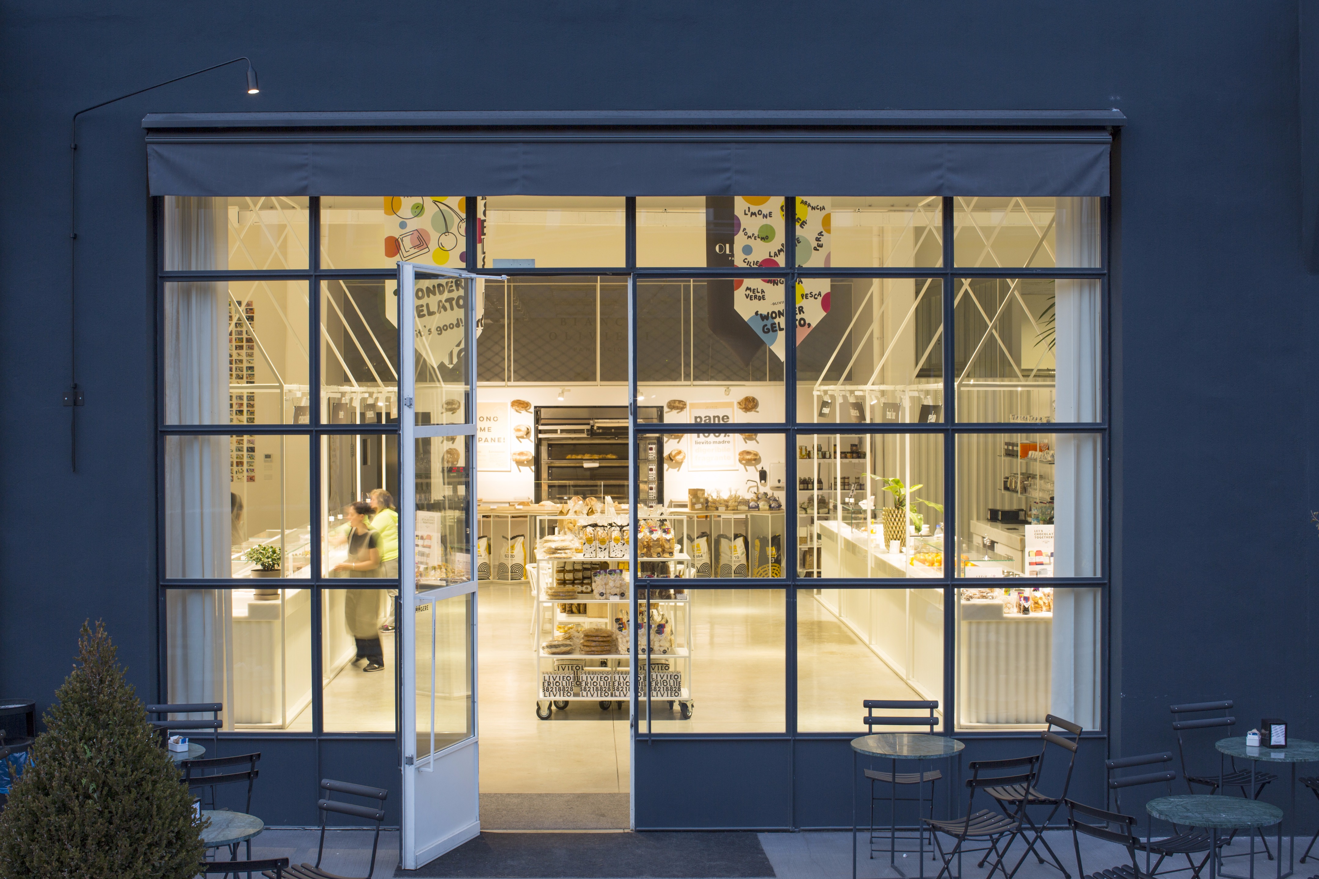 Olivieri 糕点店 | 旧工厂焕发新生命-26