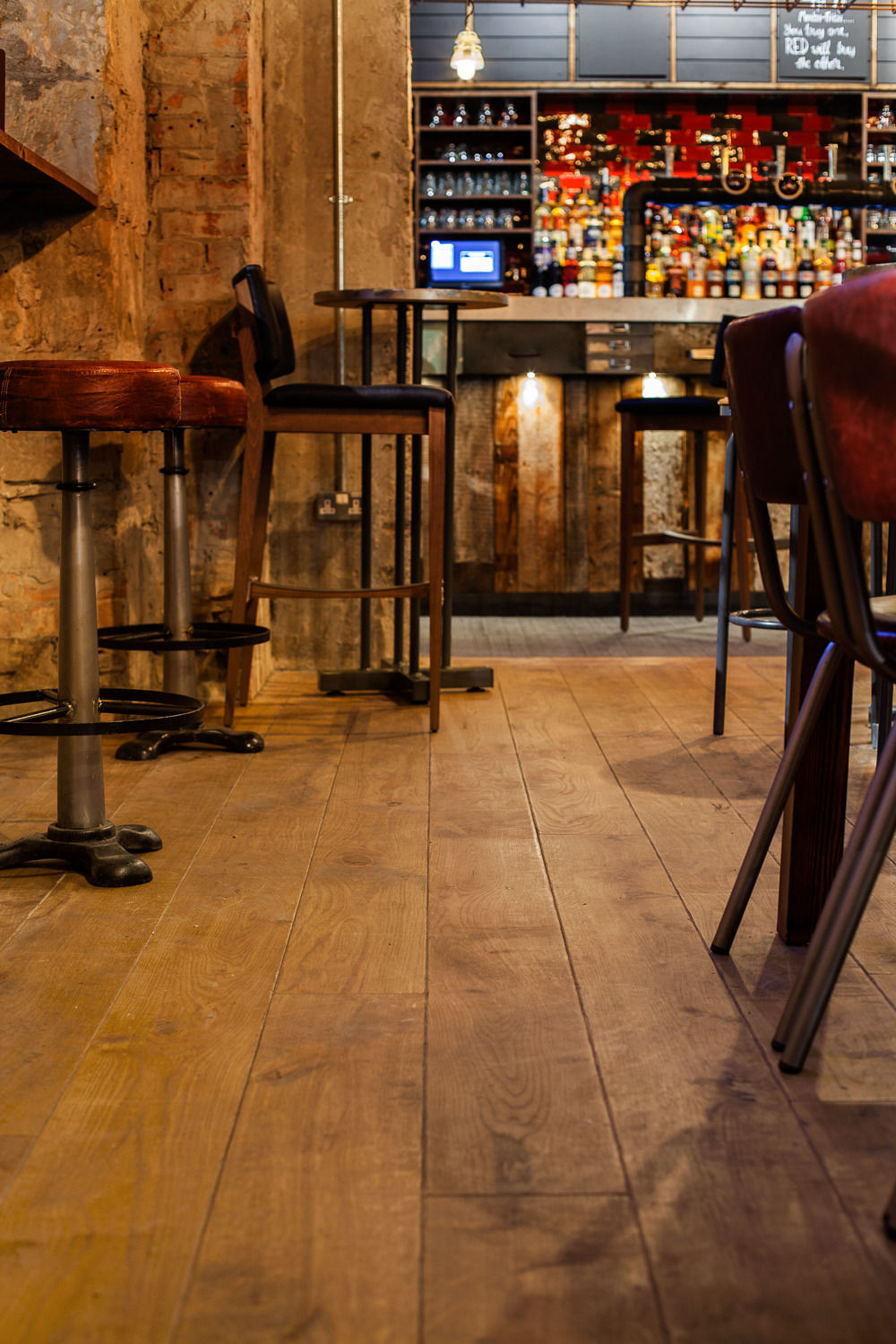 2017 年完成的美国主题烧烤餐厅设计案例-11