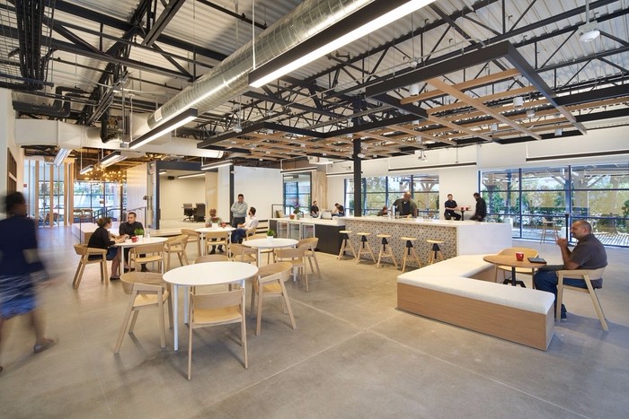 Northland Controls 加州办公空间-9