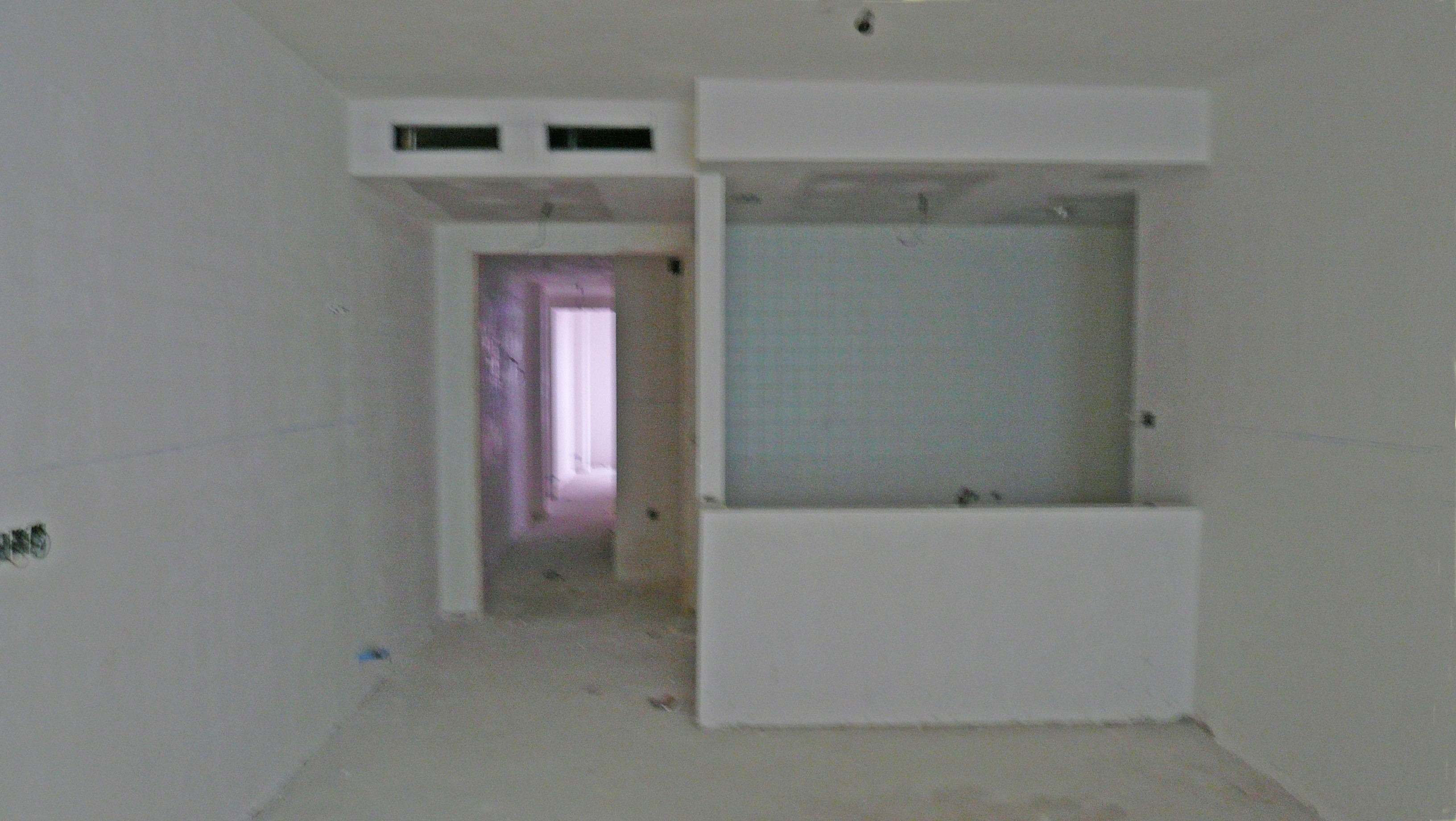 城市夹缝中的精致公寓楼-24