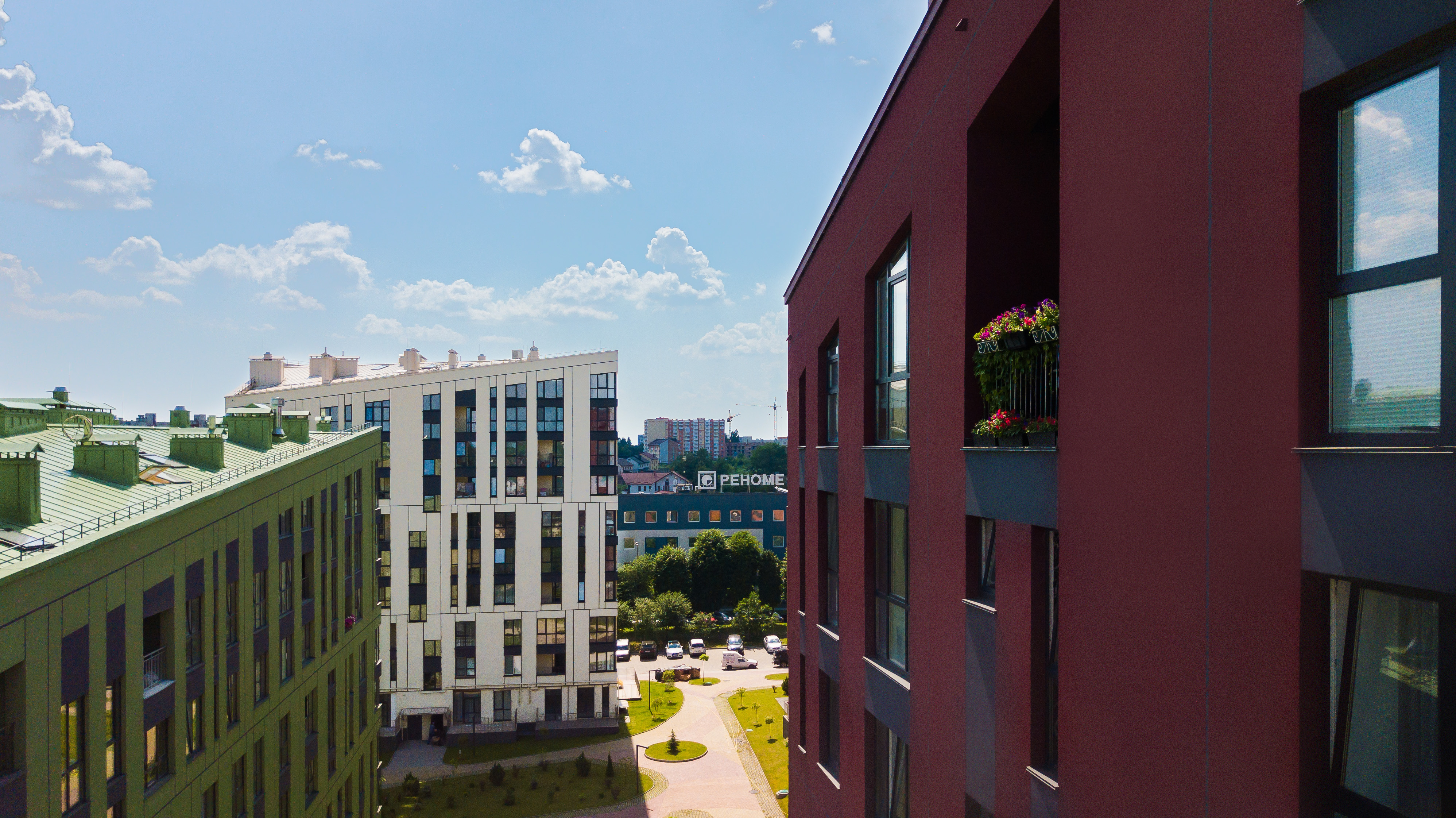 动态光谱住宅 | 斜屋顶的创意表达-0