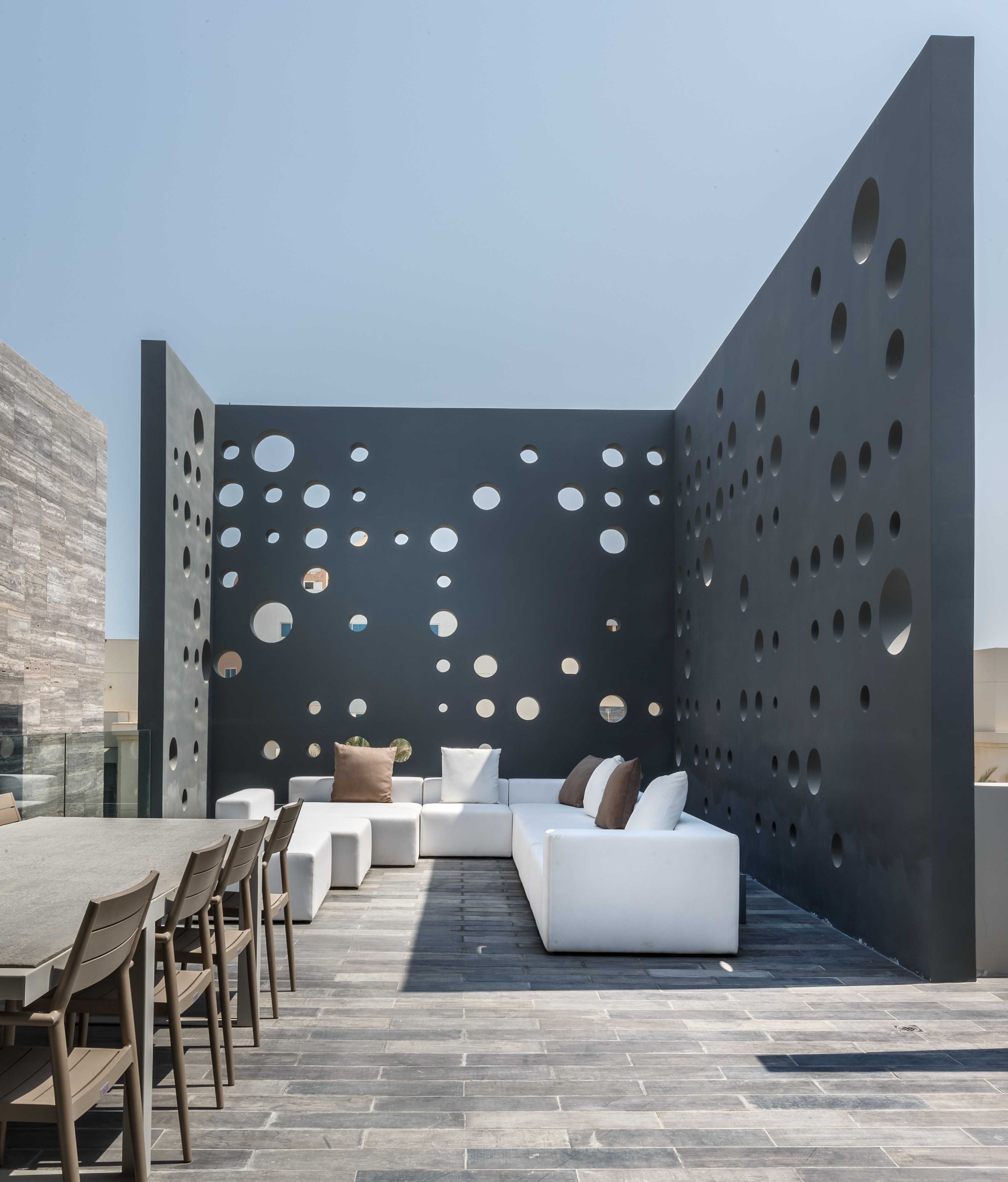 Bahrain 海景别墅的现代设计-7