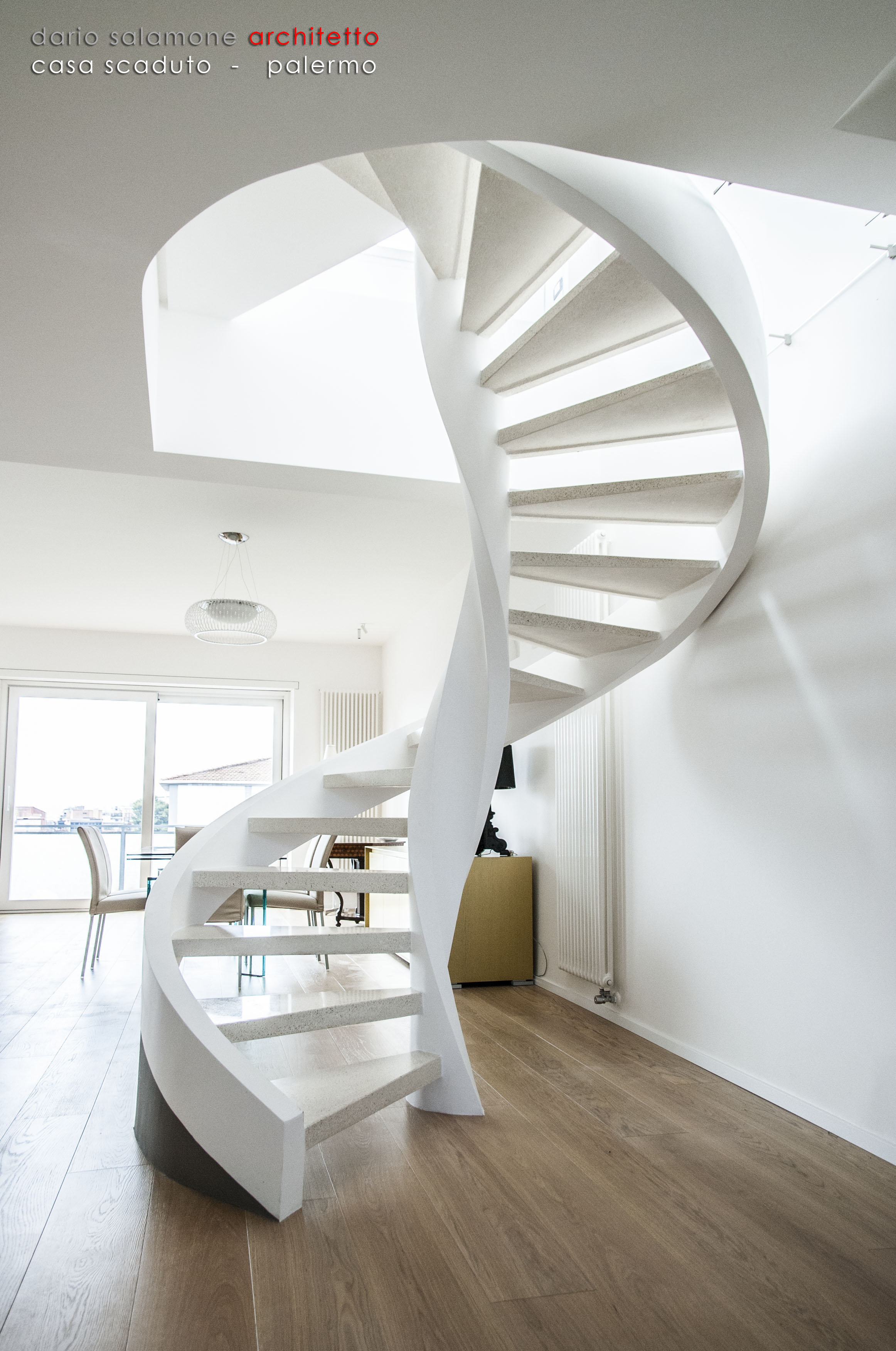 米兰公寓的精致生活 - 个性化家具与照明设计展现独特魅力-12