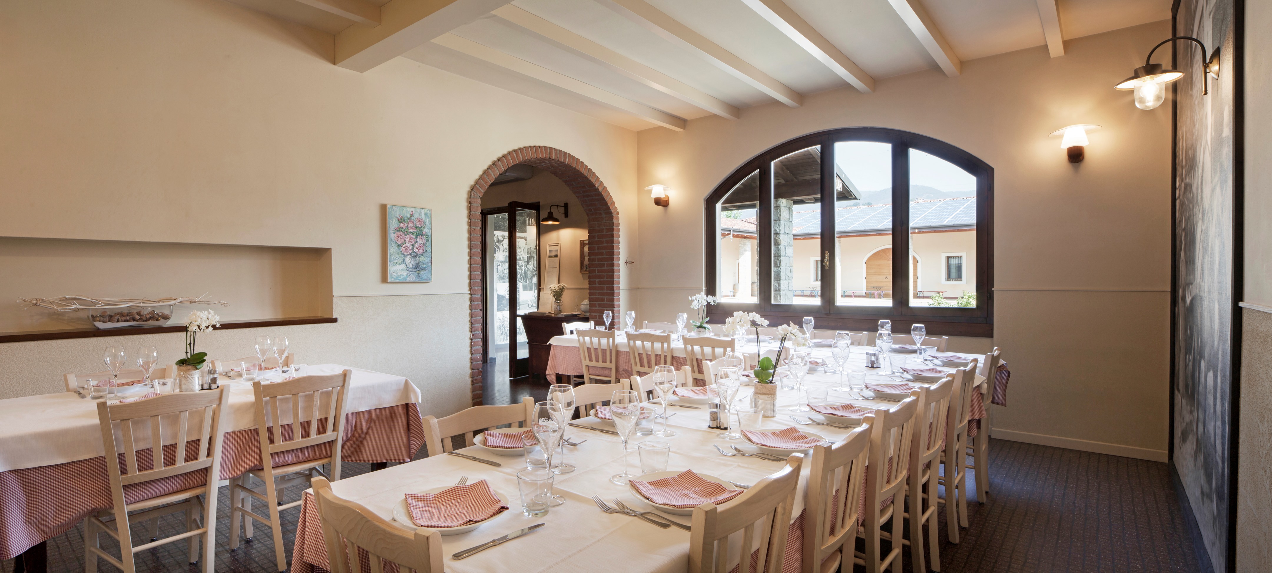 2015 年完成的 La Fiorita 餐厅室内设计案例-7