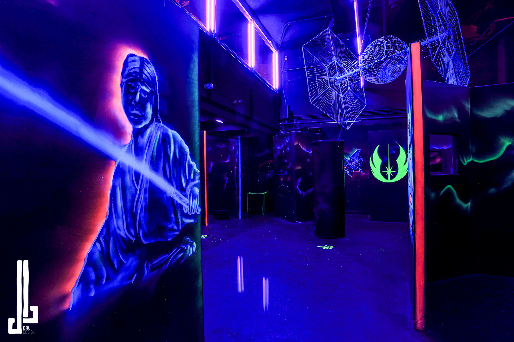 《梦幻星战》激光主题酒吧-7