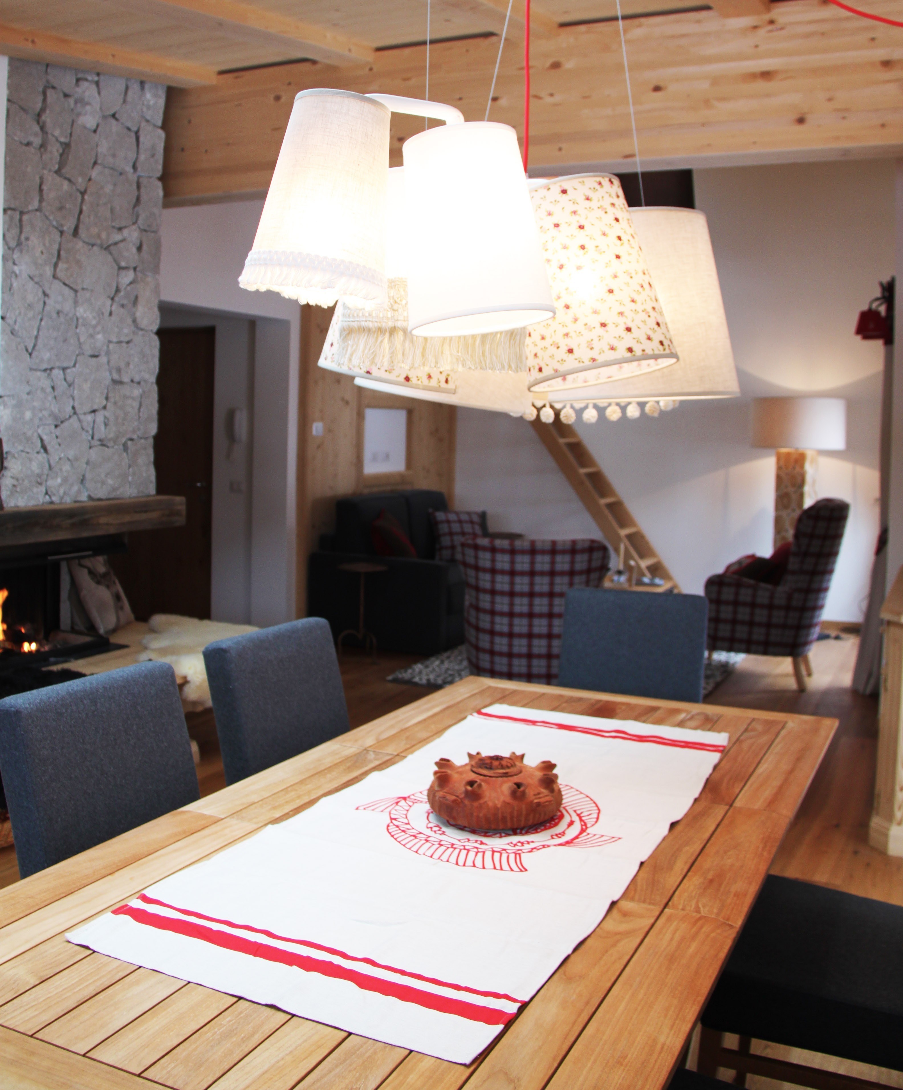 高山之居 · 奥尔蒂塞复古木屋的重生-45