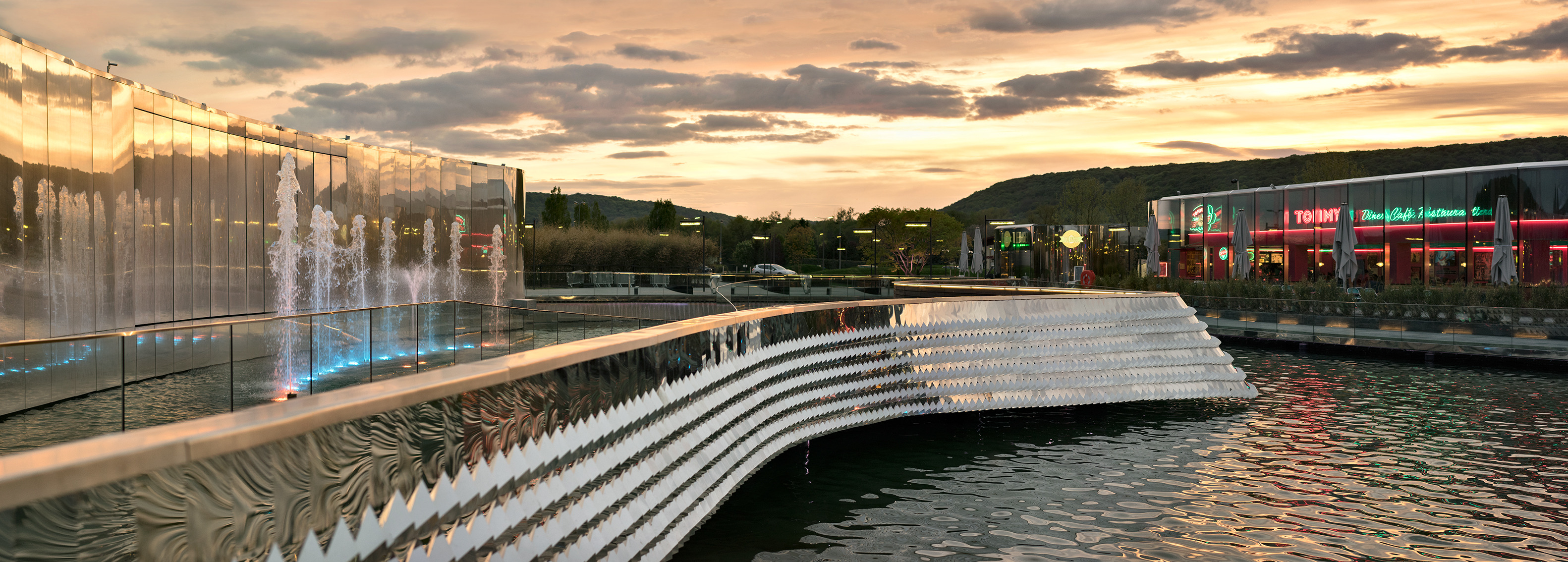 波浪 Actisud 购物中心-12