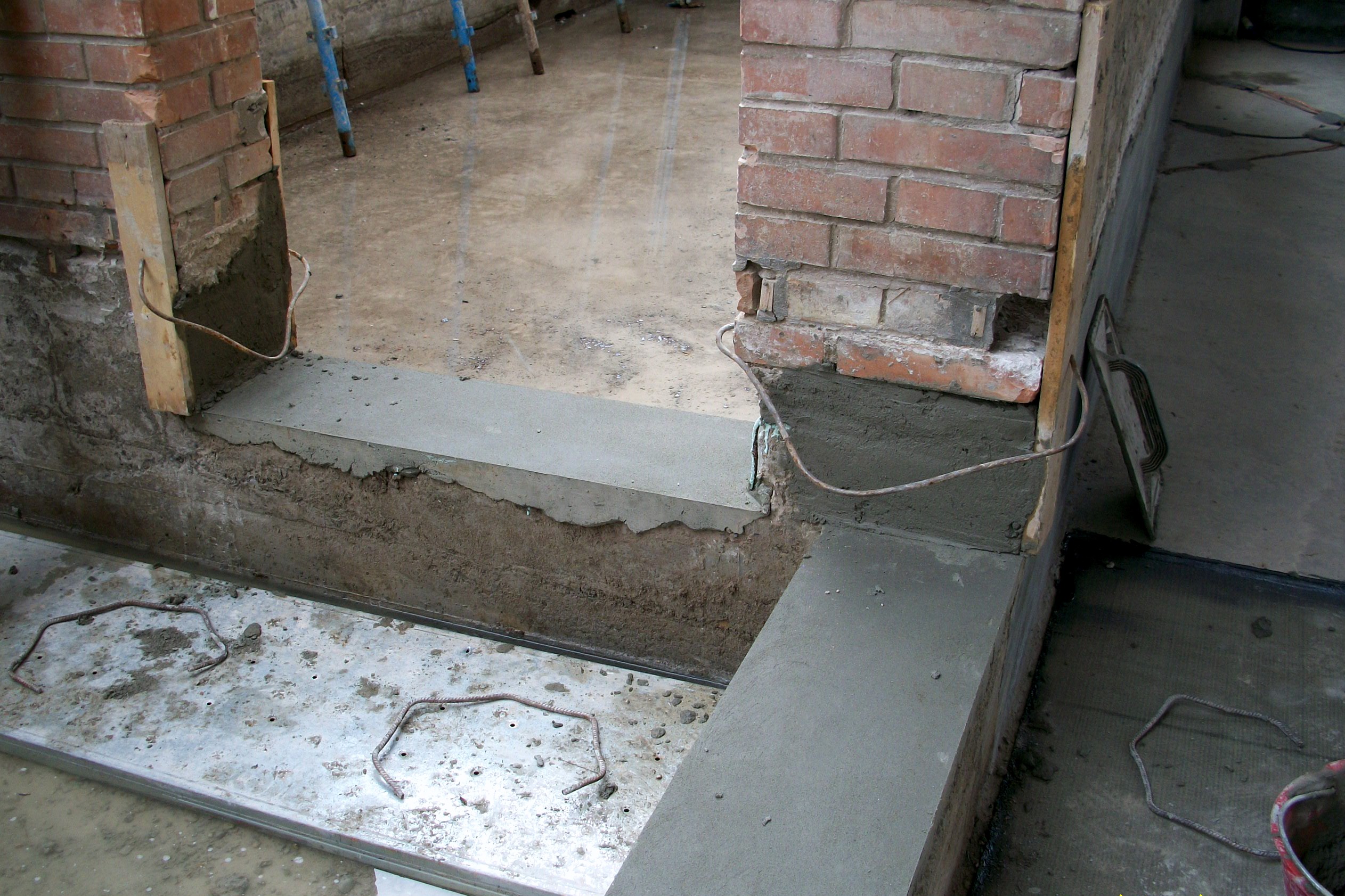 2011 年建设的多功能文化中心——O.S.E.A-3