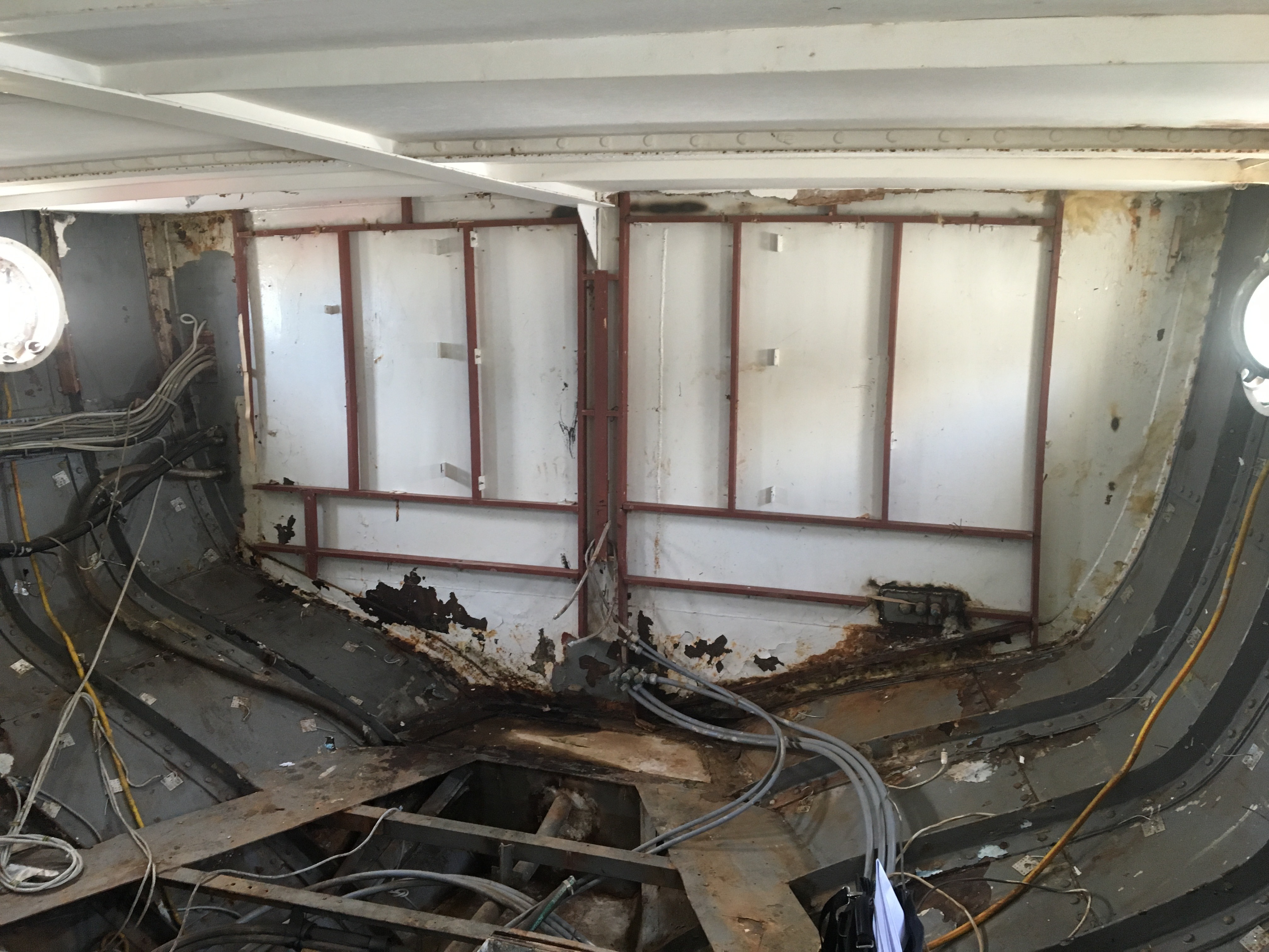 豪华游艇"Letting Go"的室内设计亮点-7