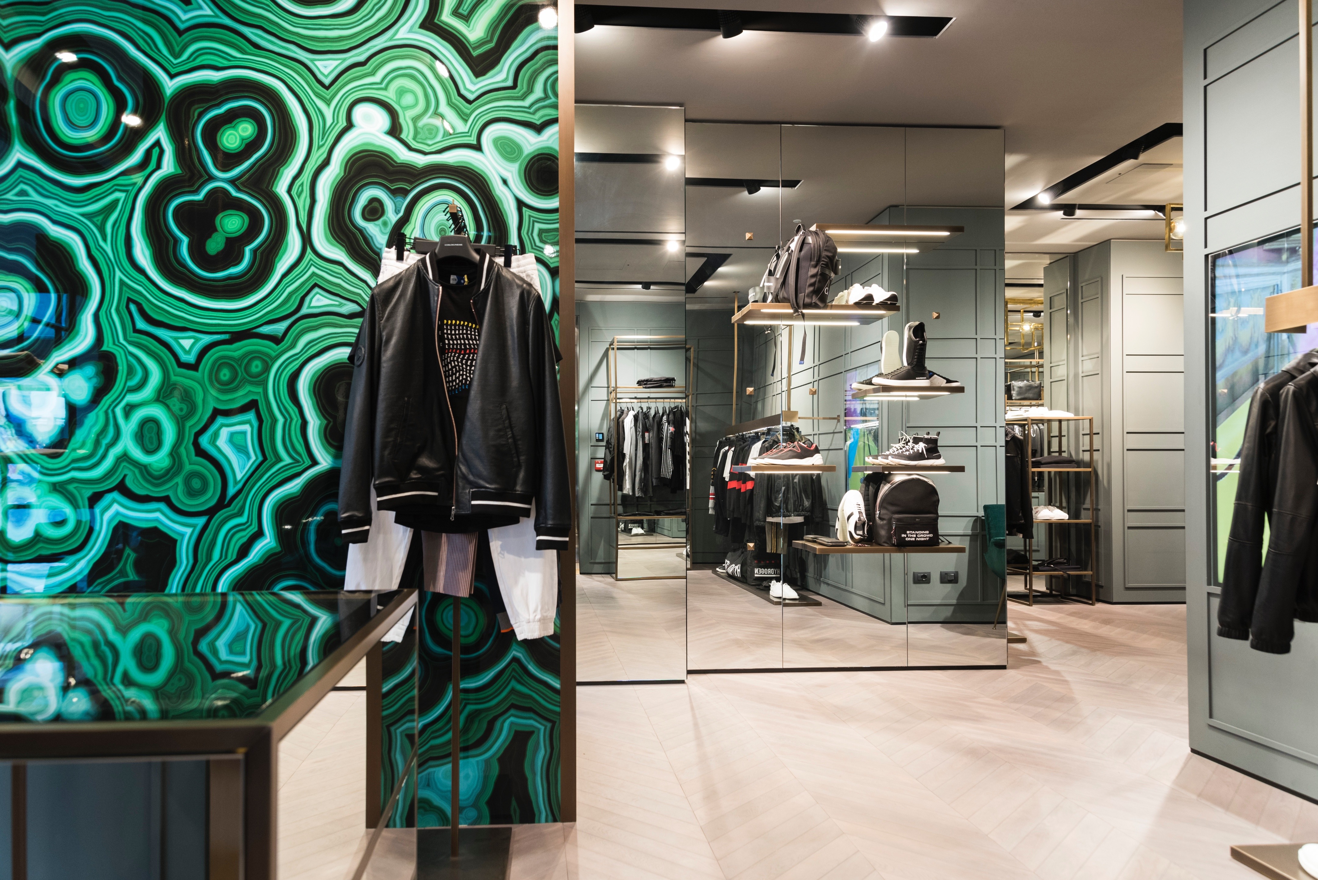 Negozio Colognese 1882 室内设计案例-4