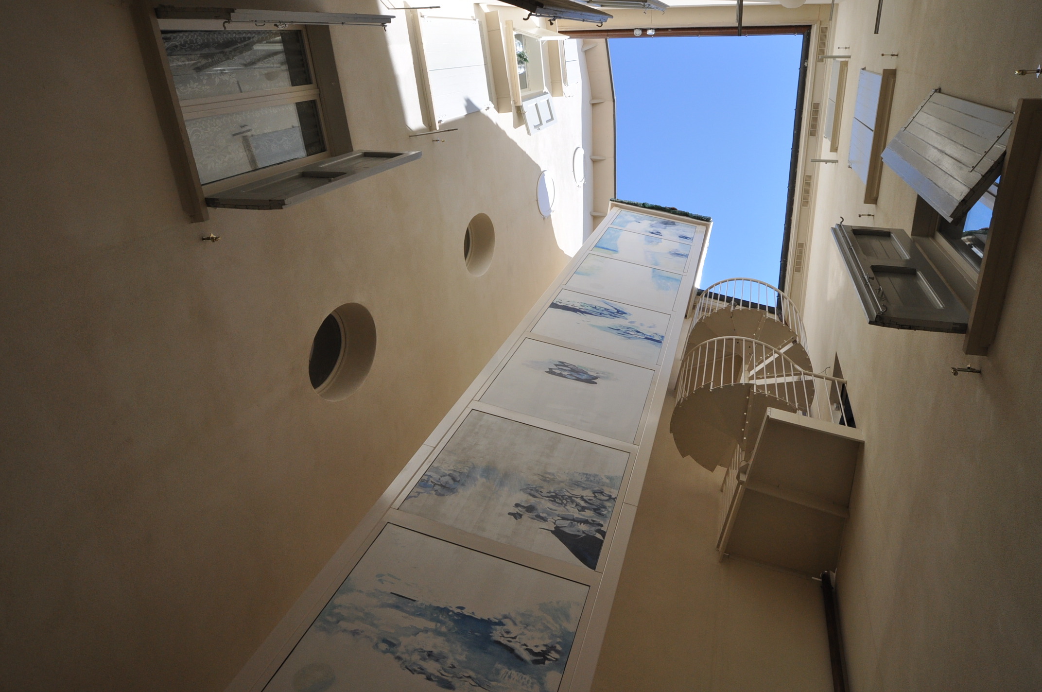 修复后的庭院-1