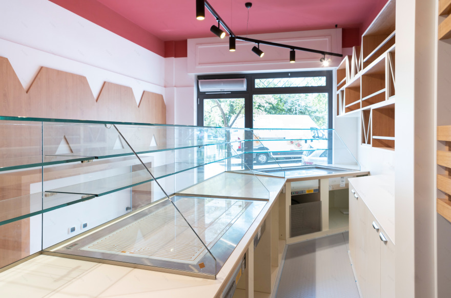 历史面包坊 Murgolo 的现代室内设计之旅-27