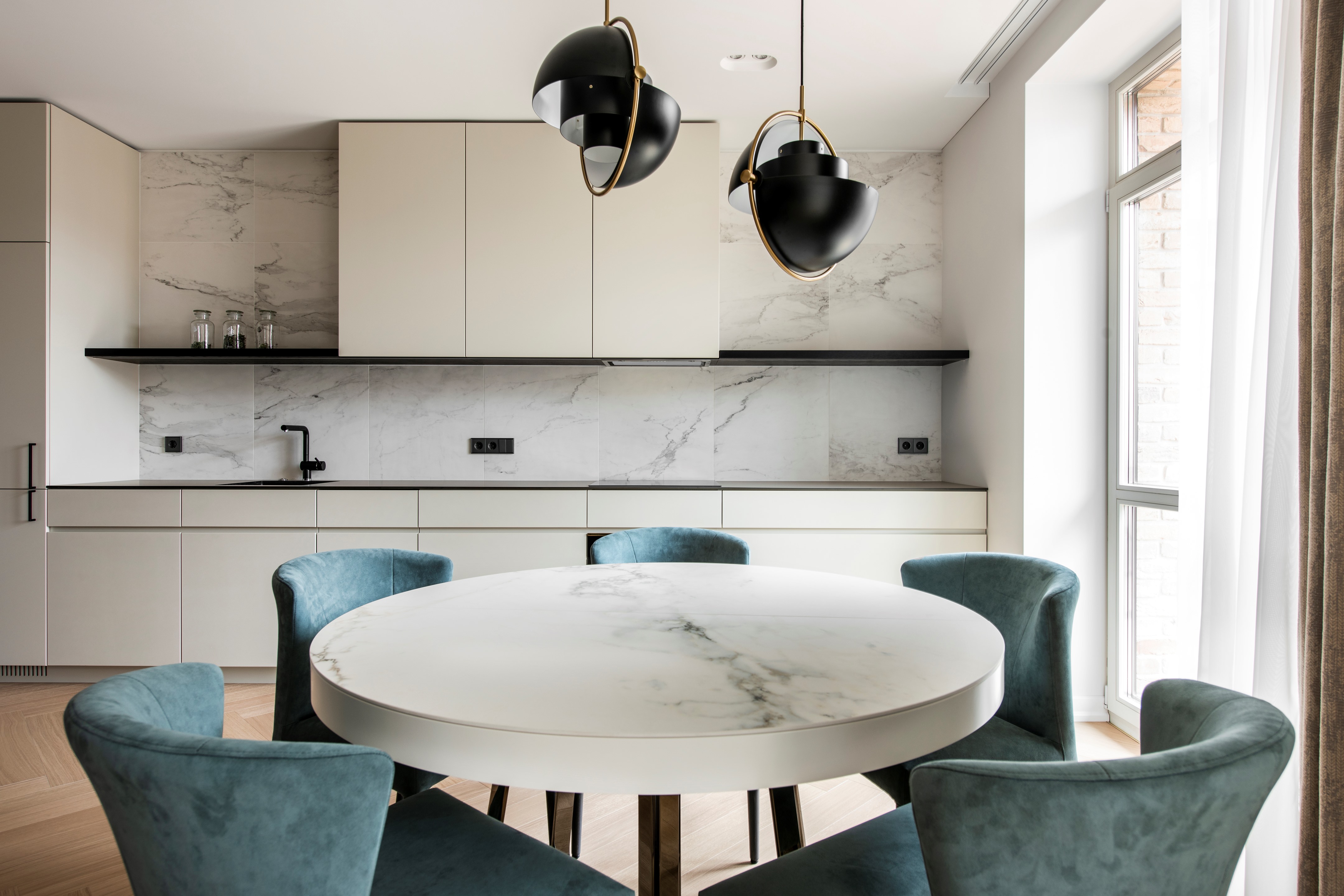 2018 年完成的乌兹普尼斯公寓室内设计-3