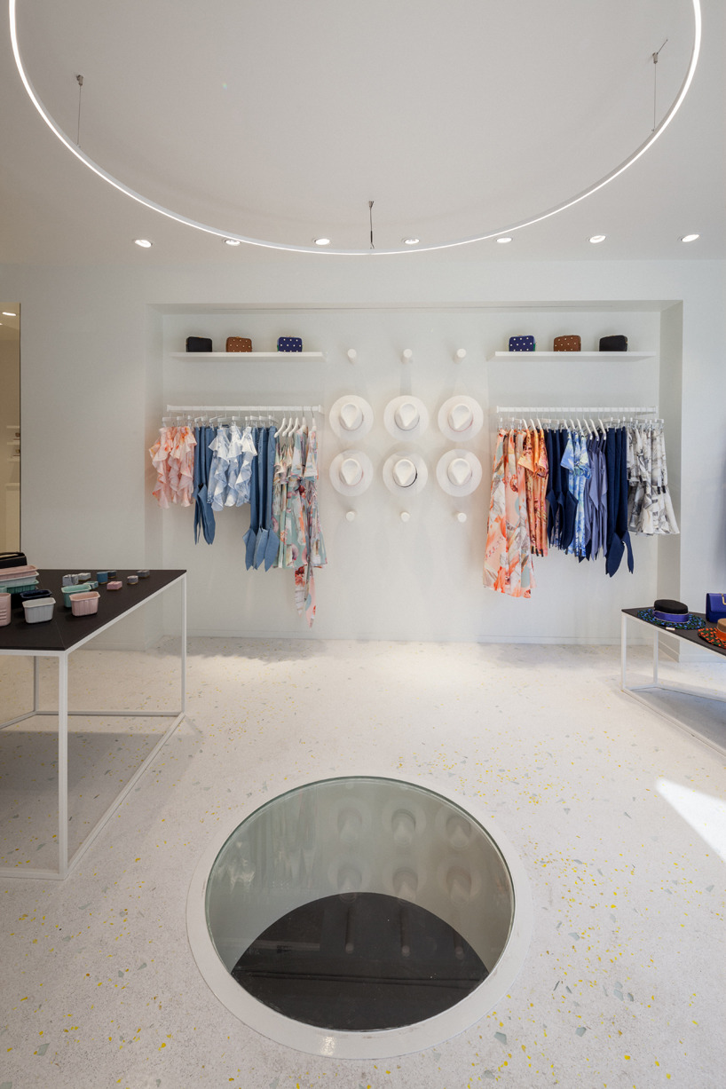 巴黎“Besides Kimchi”概念店 韩风潮流新地标-11