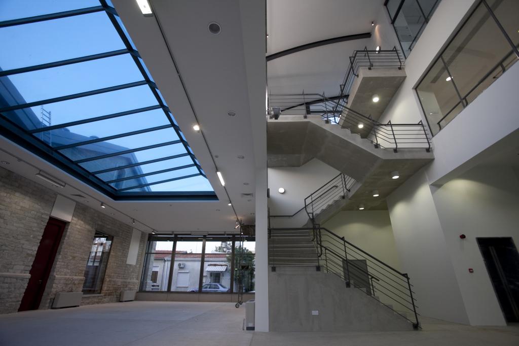 科技大学的艺术中心-1