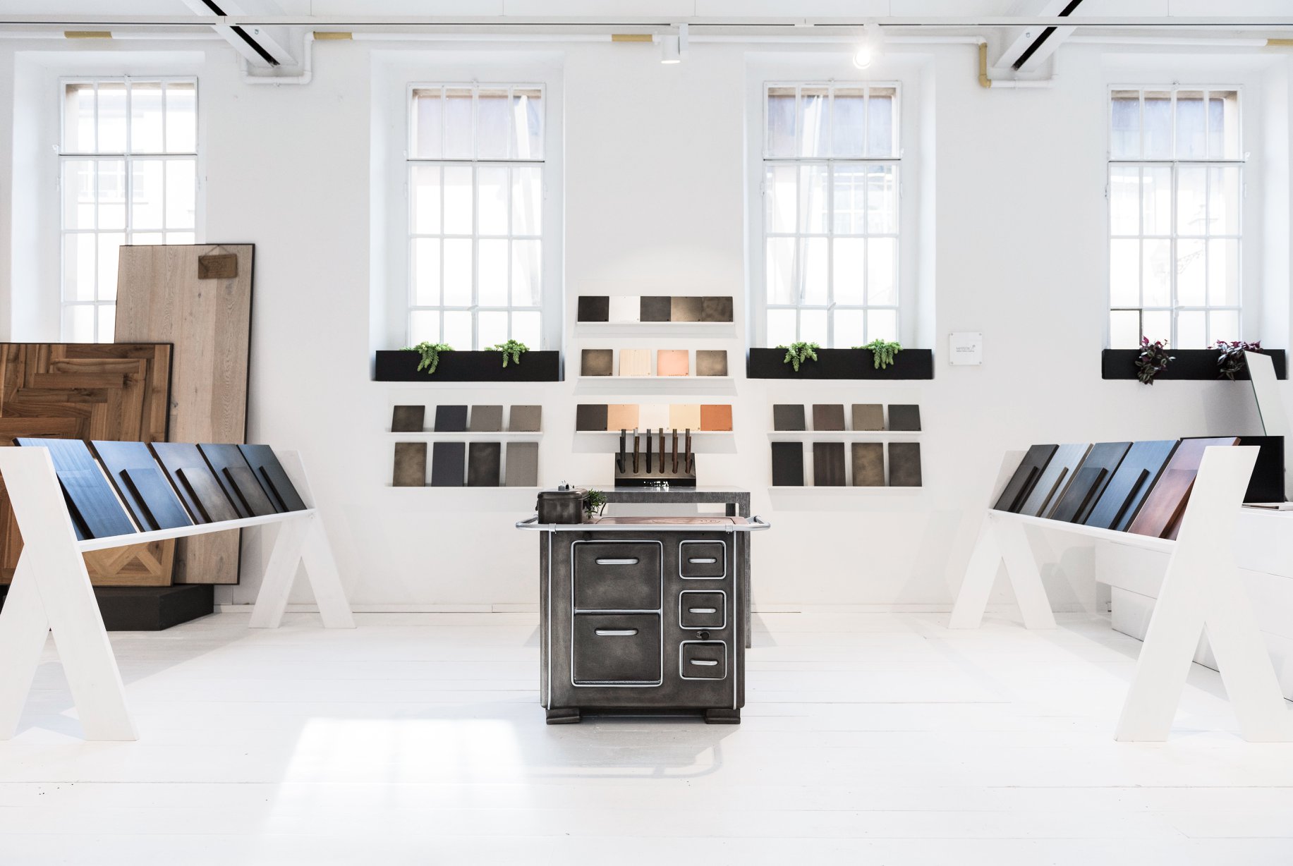 Officine Milano 室内设计展示空间-3