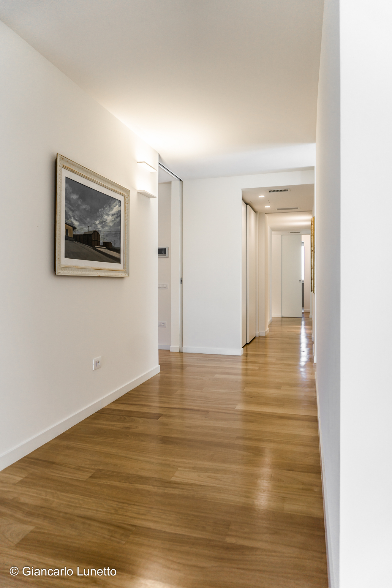 乡村 70 年代老宅翻新，现代家庭生活空间-47