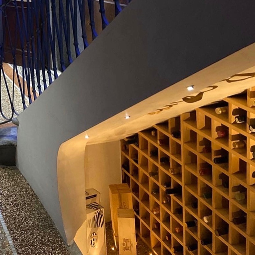 私人住宅酒窖设计-13