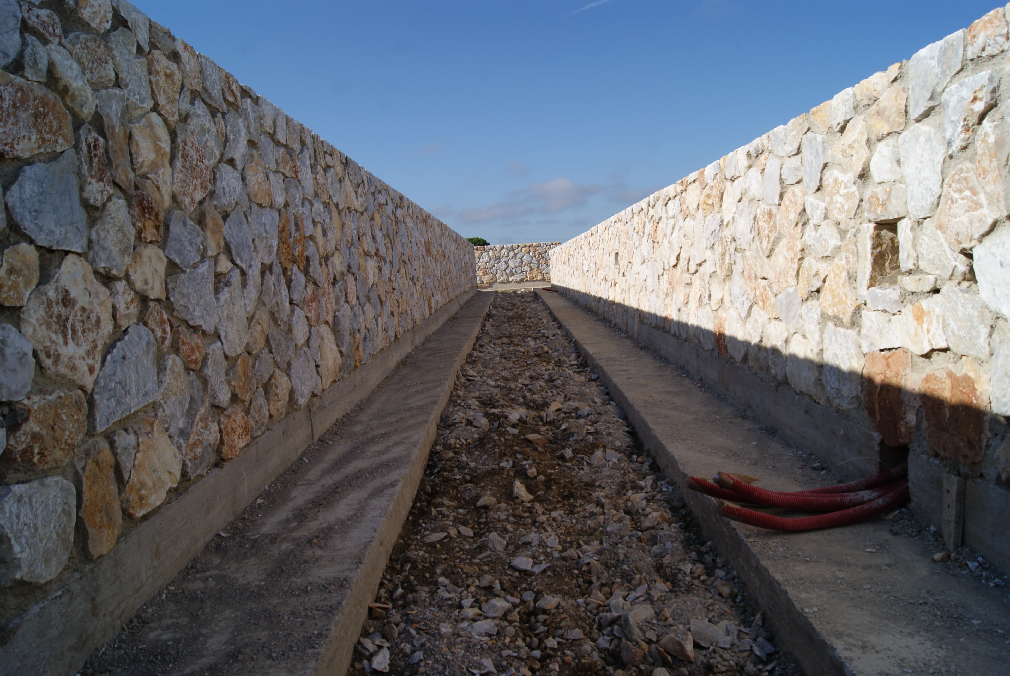 石材装点的意式住宅设计-25