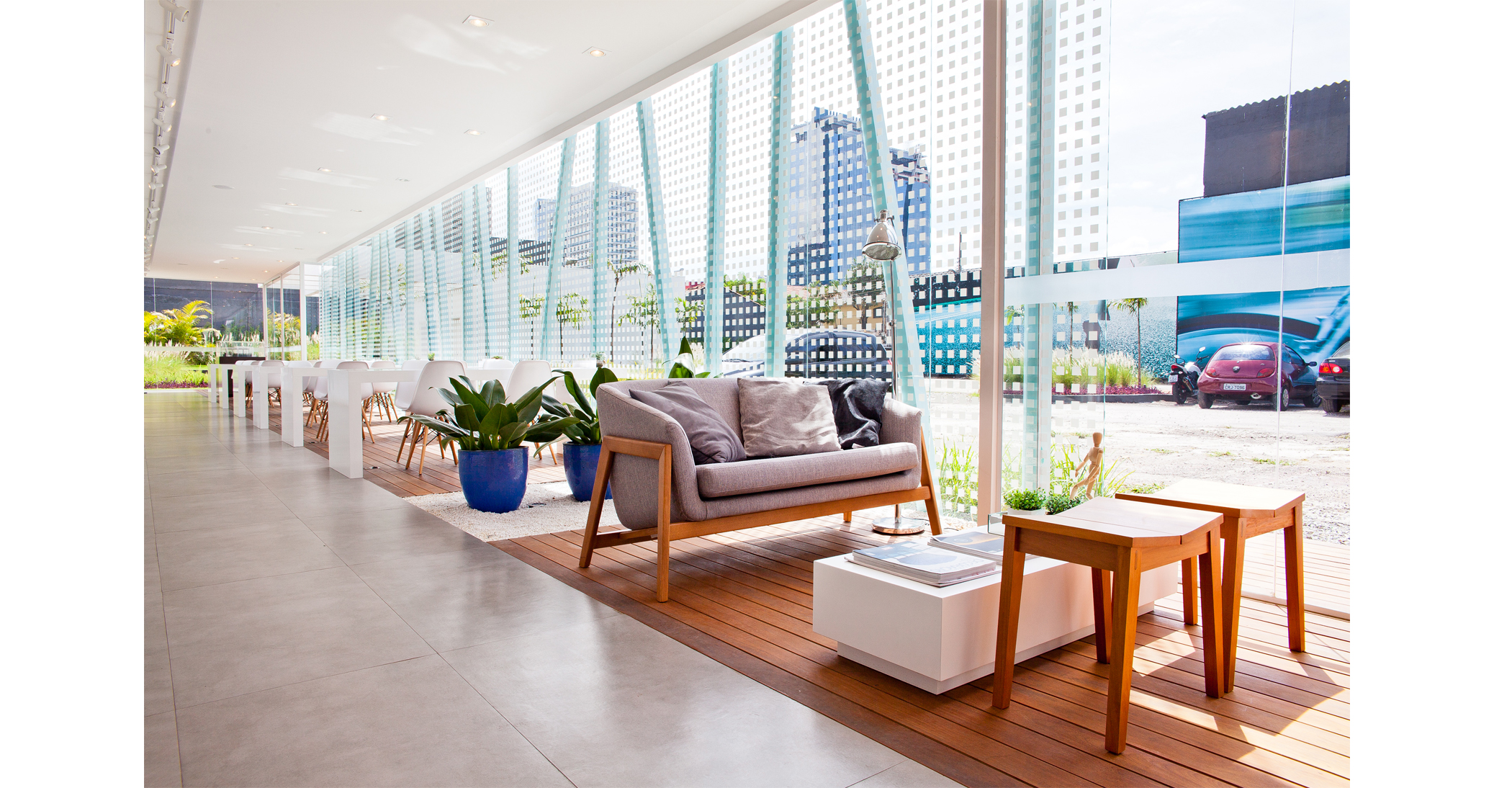 2016 年完成的 CEGG 销售展台设计-9