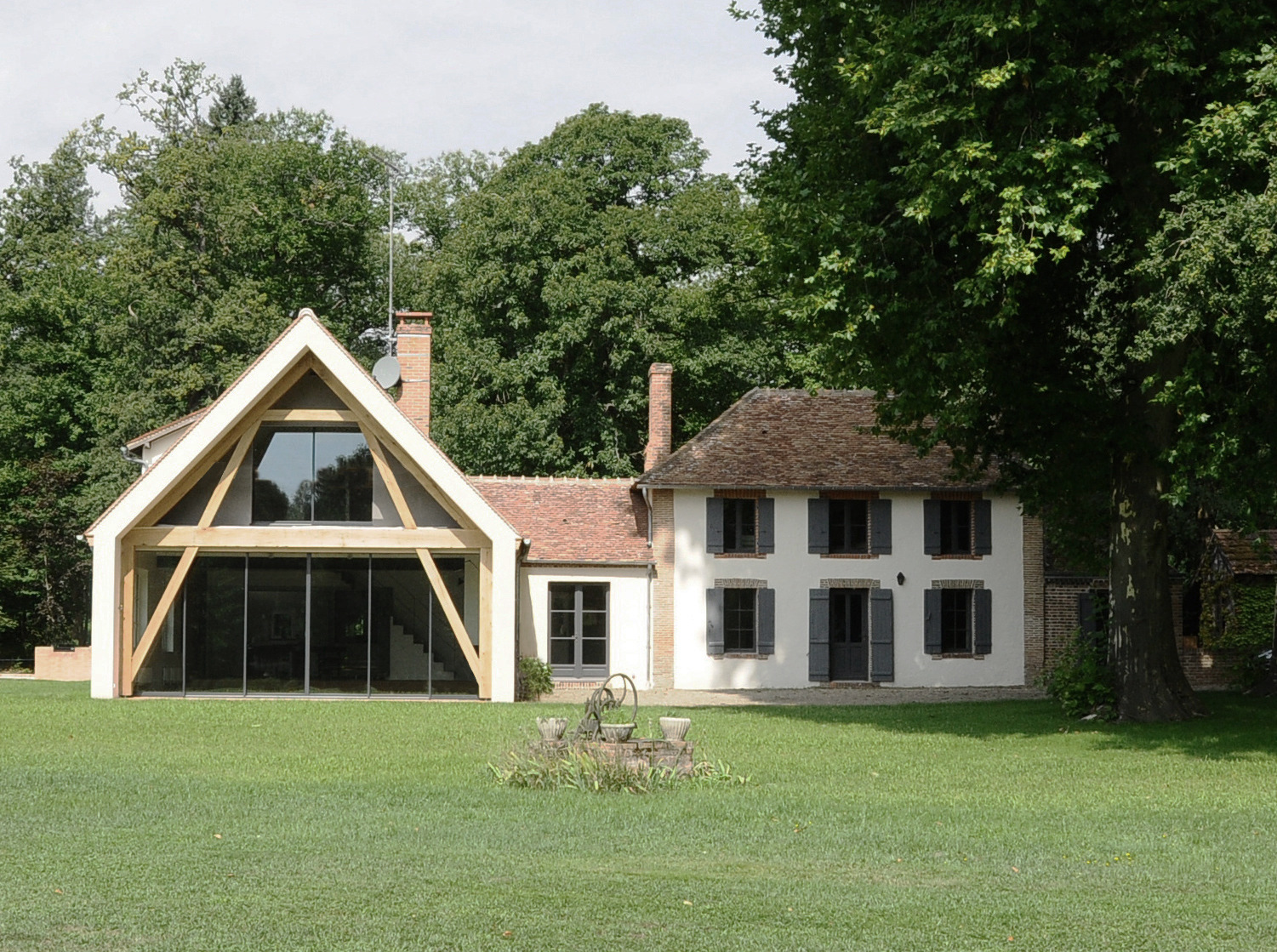 湖边猎屋的现代改造-0