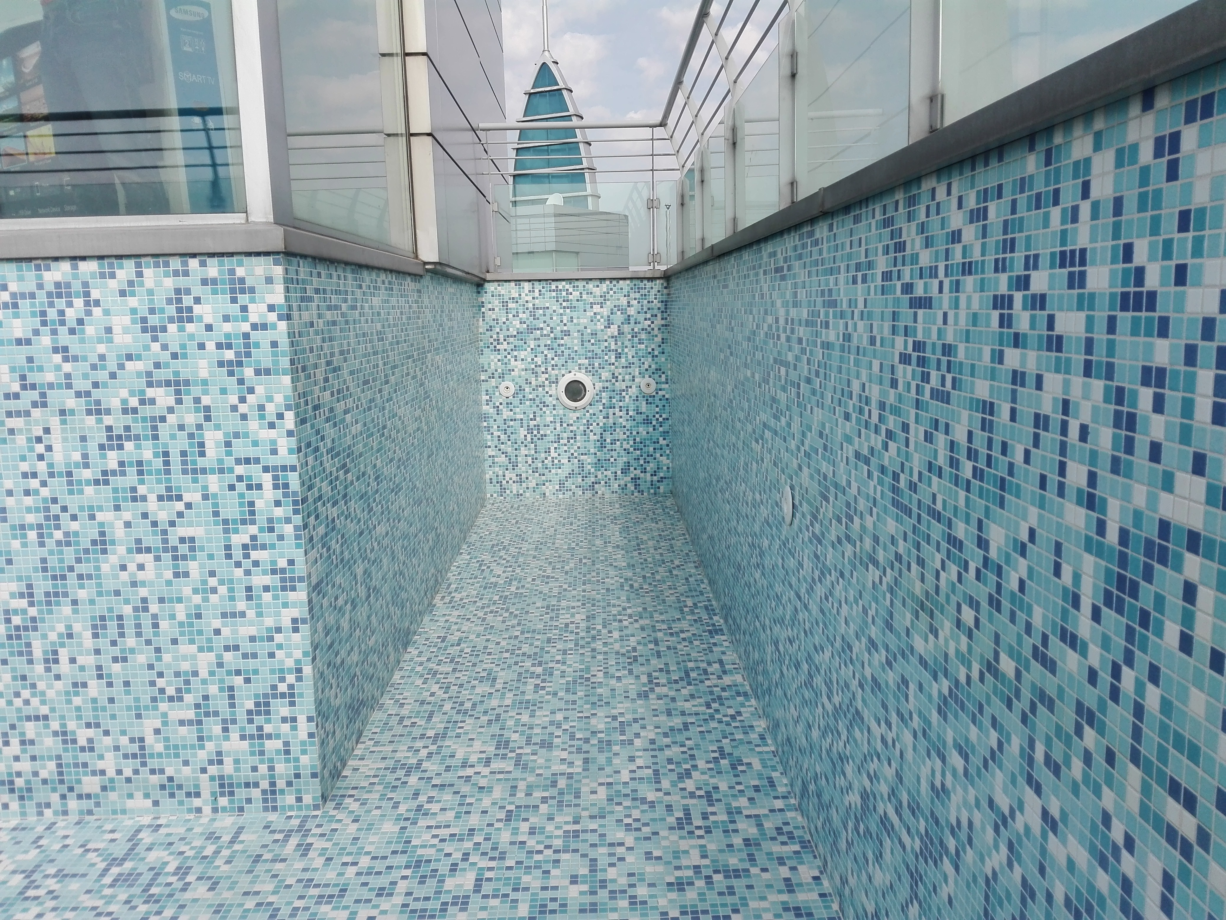 璀璨星空泳池-3