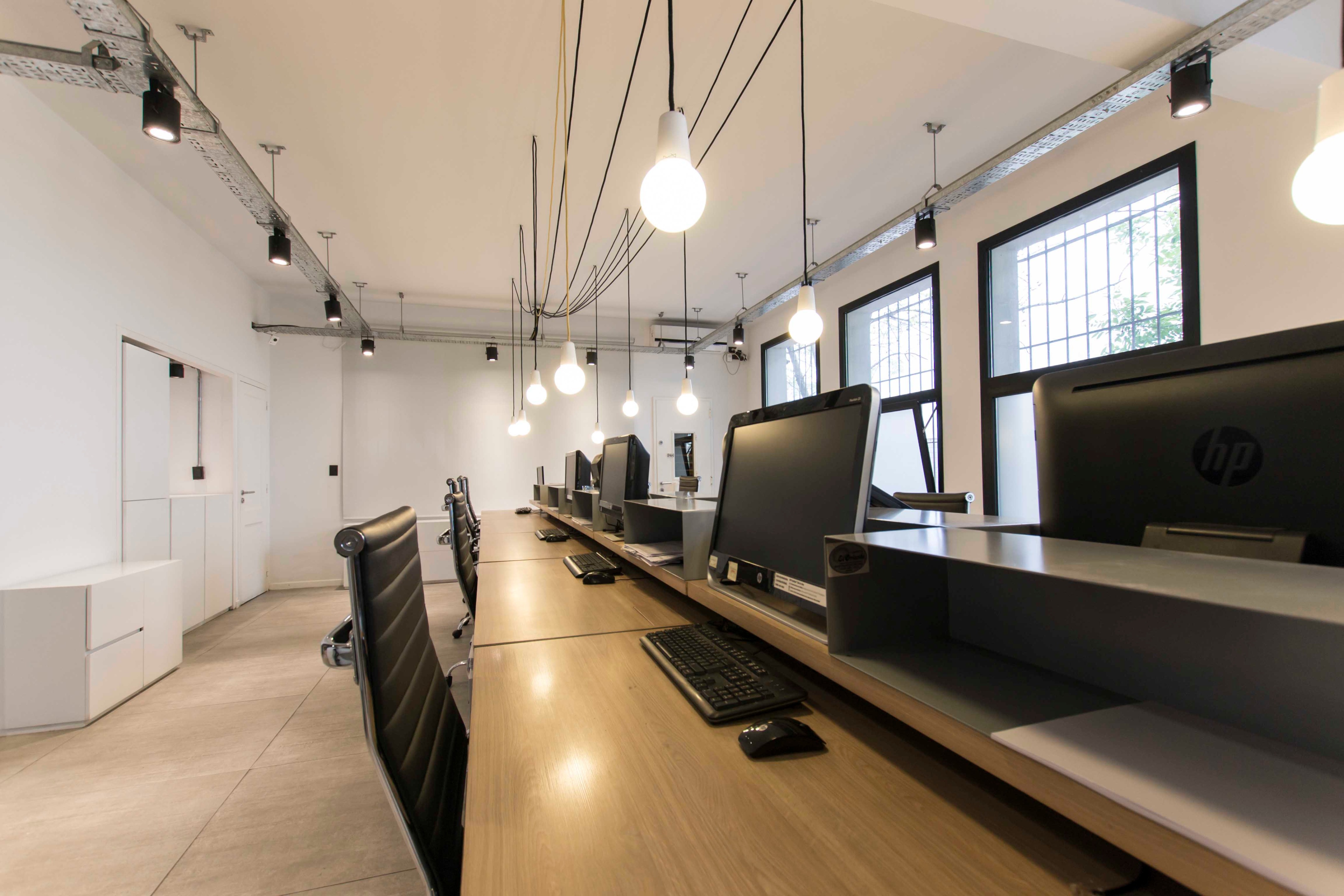 废弃办公室的绿色再生设计-6