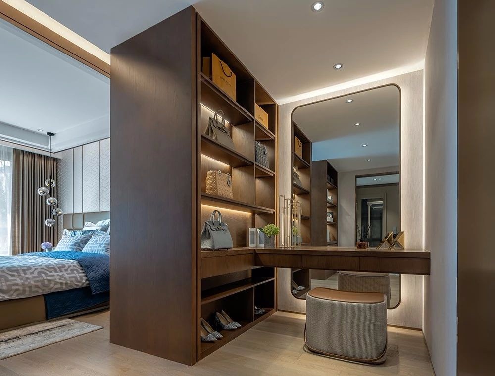 融入自然的艺术别墅，打造生活与空间对话的典范-38