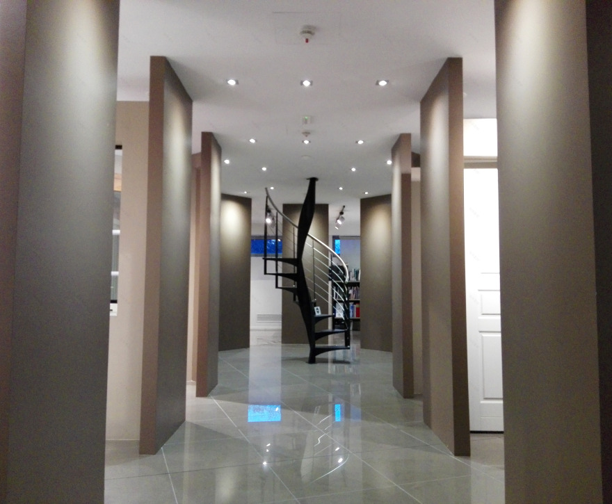 卢卡门窗展示厅-3