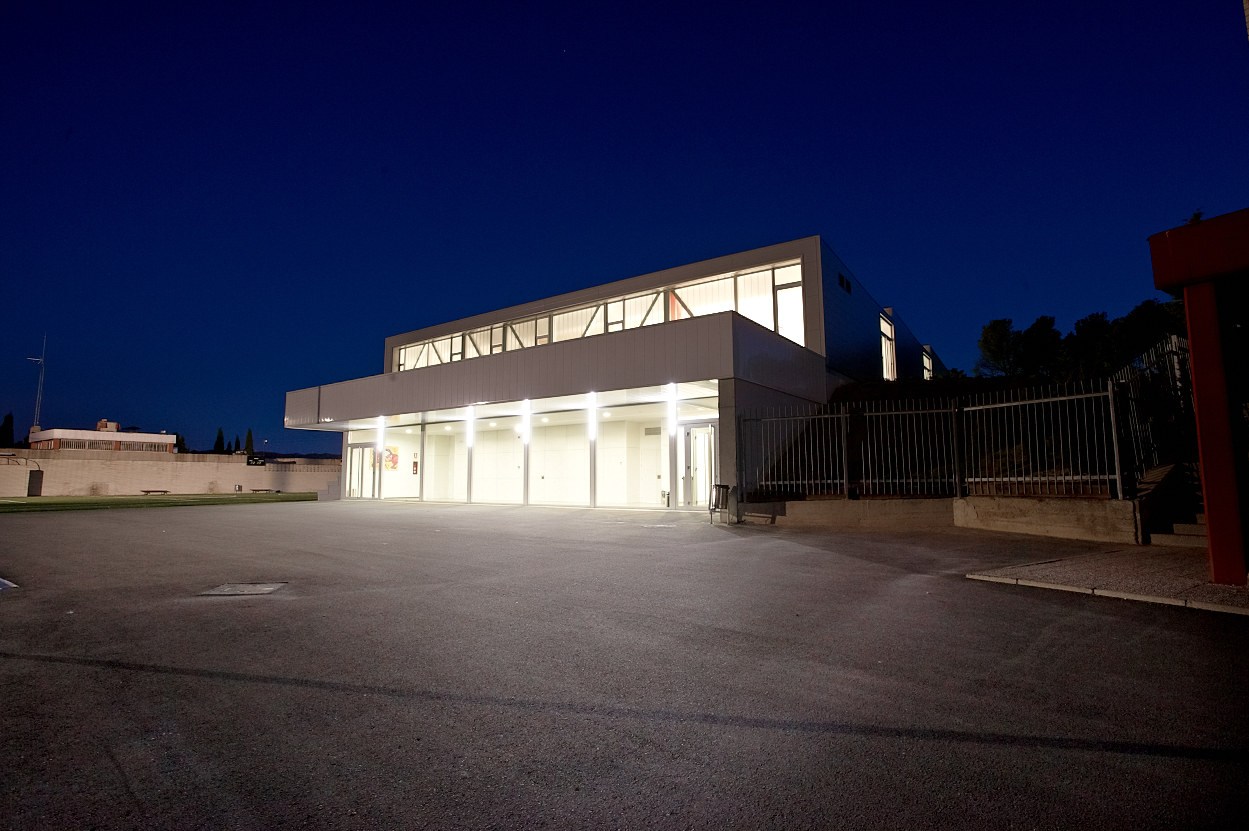 英国阿兰中学教学楼 · 创新型室内设计-7