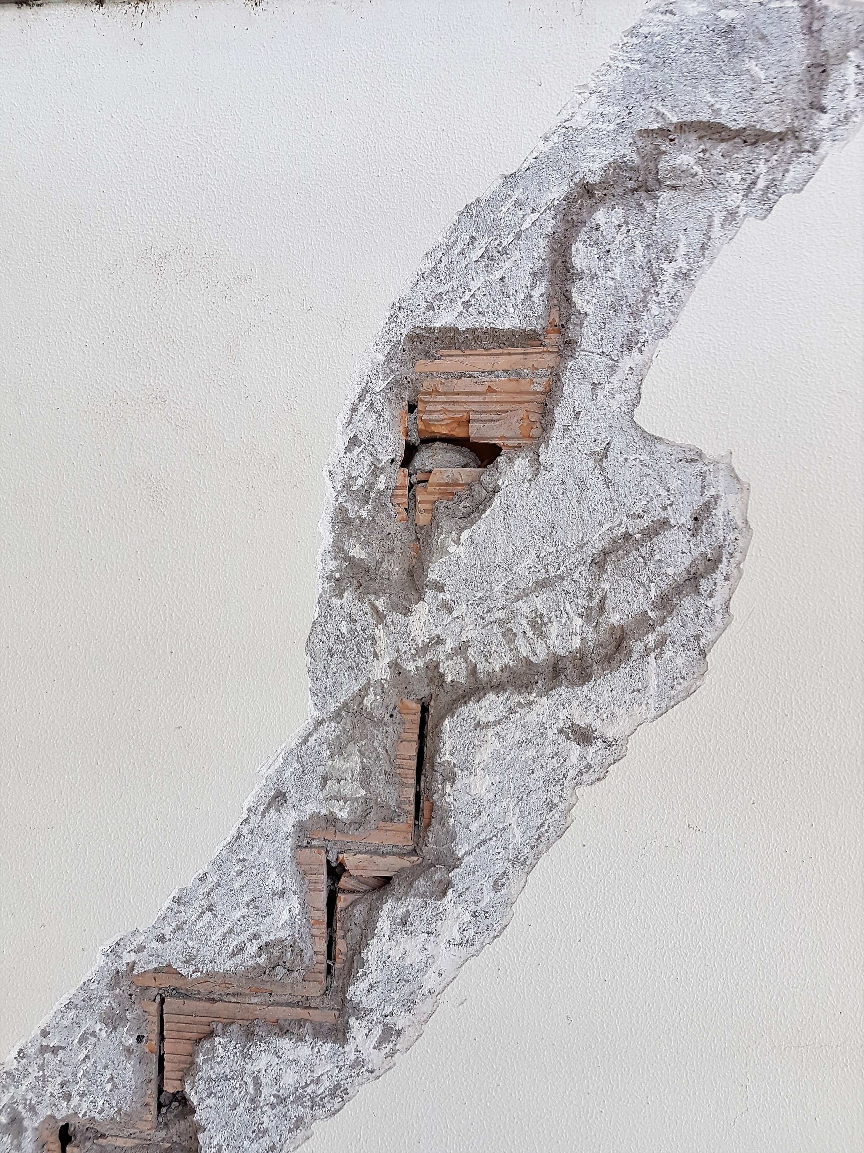 60 年代罗马公寓翻新记 | 结构加固与室内设计亮点-73