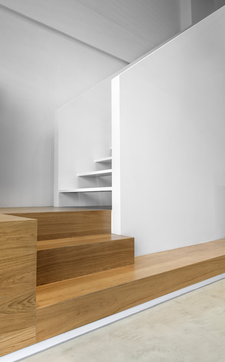 2017 年完成的 Tzavellas Engineering 室内设计案例-17