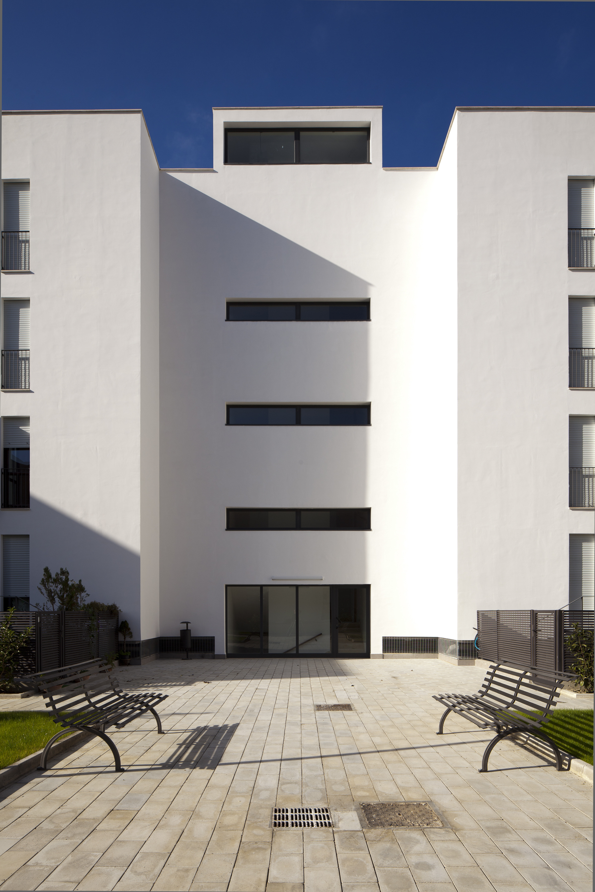 意大利 Naples 市公共住宅项目 | 节能环保的设计理念-15