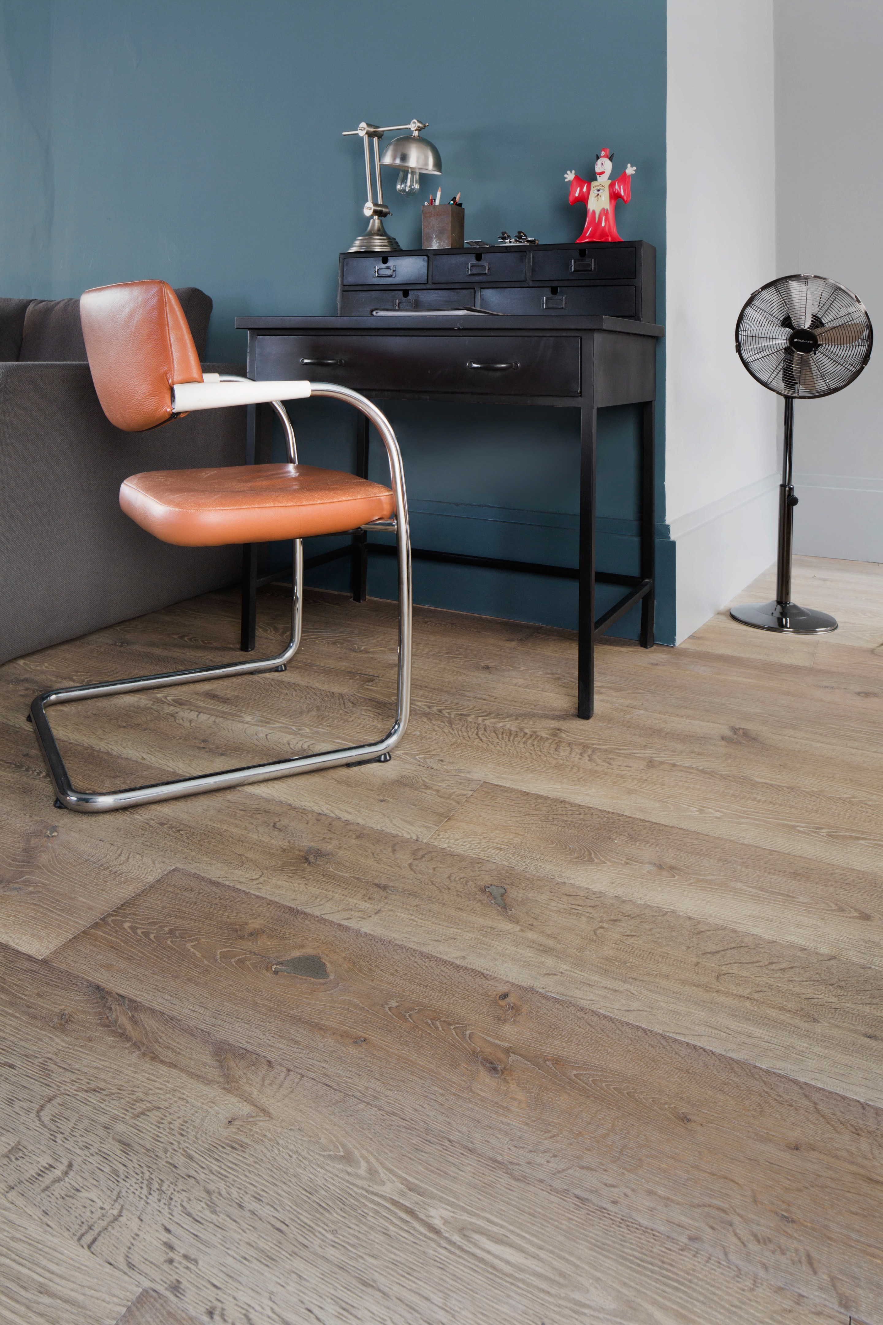 2017 年伦敦 Soho 区 Tenthree 公司办公室设计-1