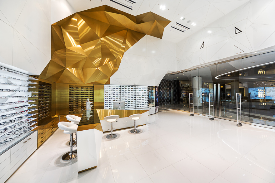 几何魅力 · 山姆光学商店的时尚空间设计-7