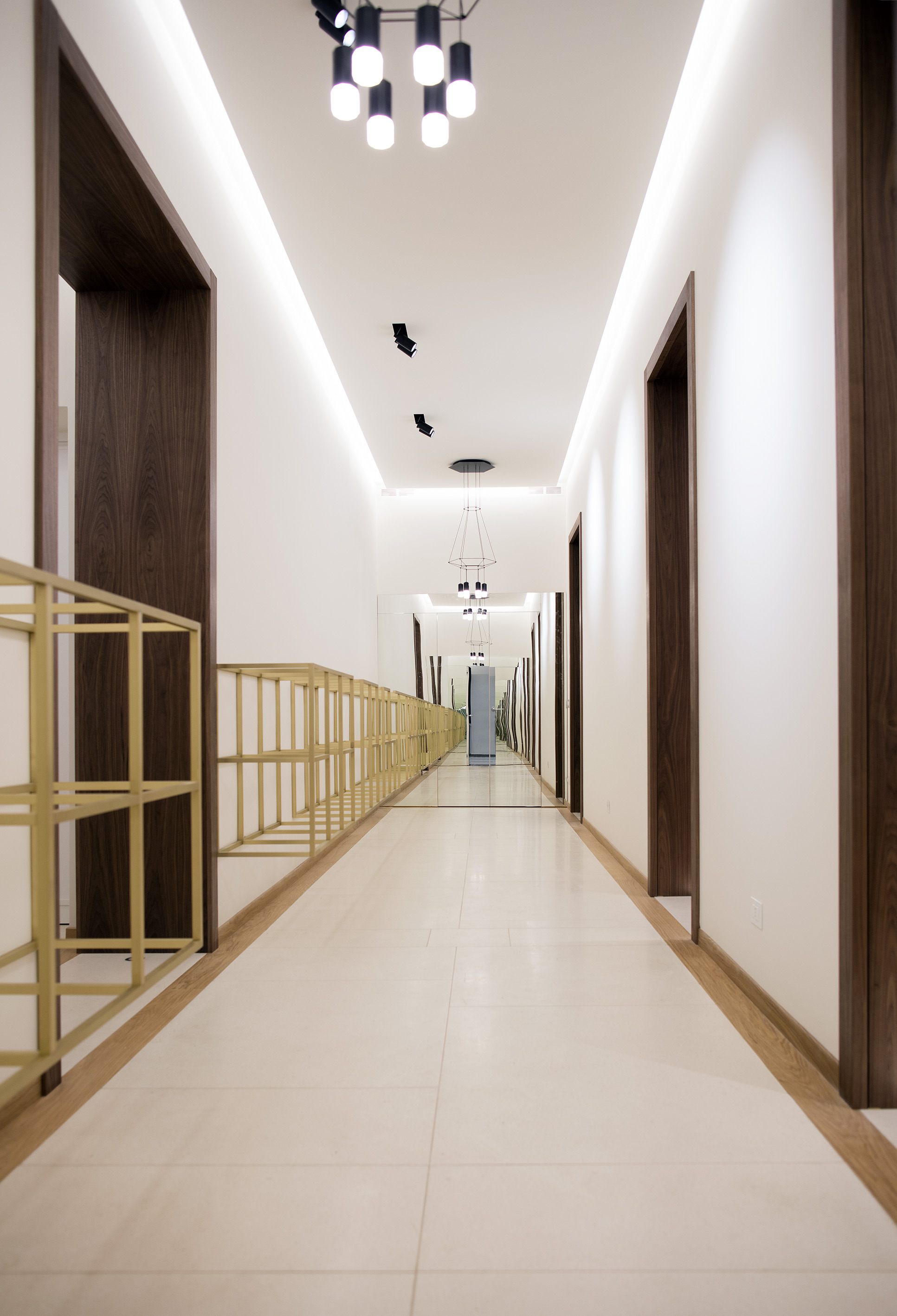 2017 年修复的意大利托洛尼亚别墅室内设计-1