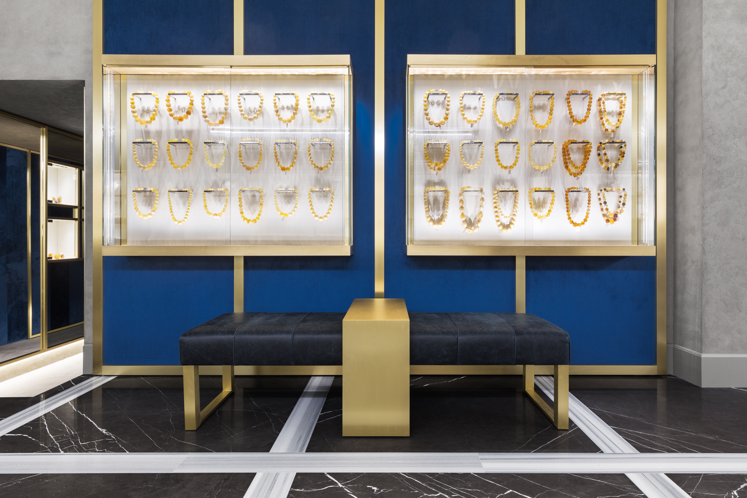 俄罗斯琥珀品牌店,米兰市中心建筑传奇-31