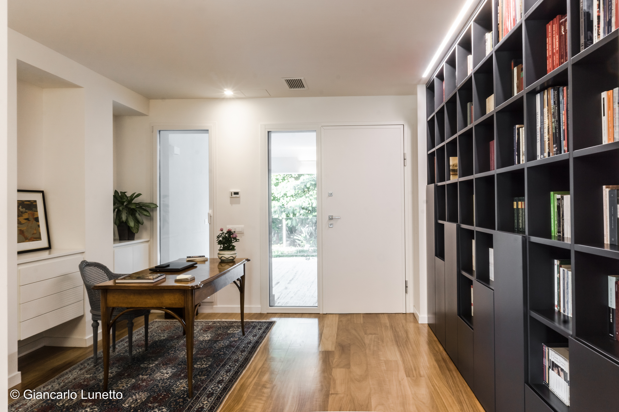 乡村 70 年代老宅翻新，现代家庭生活空间-9