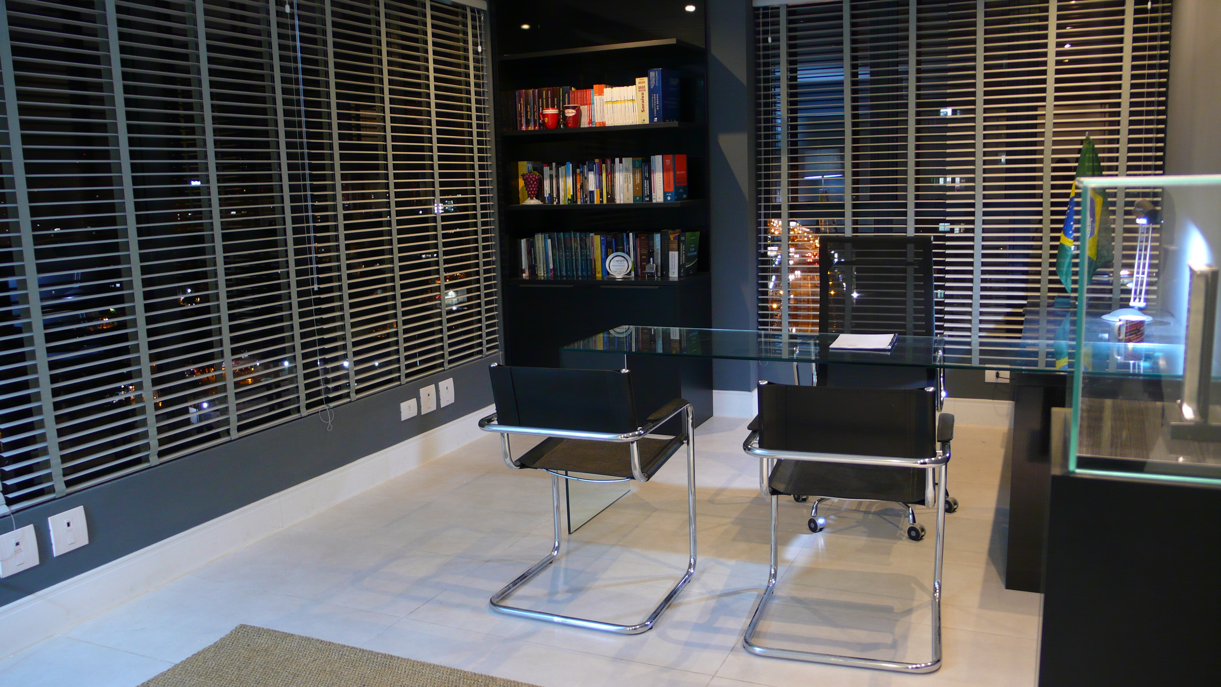 巴西 Maringá律师事务所办公室 - 休闲与专业的完美融合-8