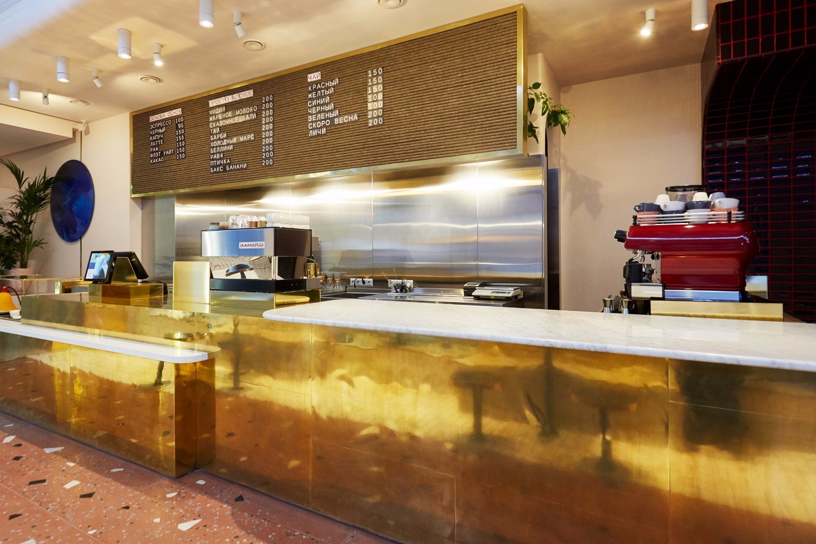 俄罗斯 Midiya Café 咖啡 | LPTV DESIGN 打造餐饮新地标-16