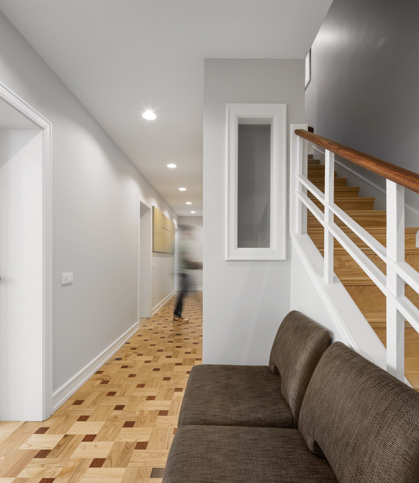 色彩点亮生活，翻新打造现代宜居空间-39