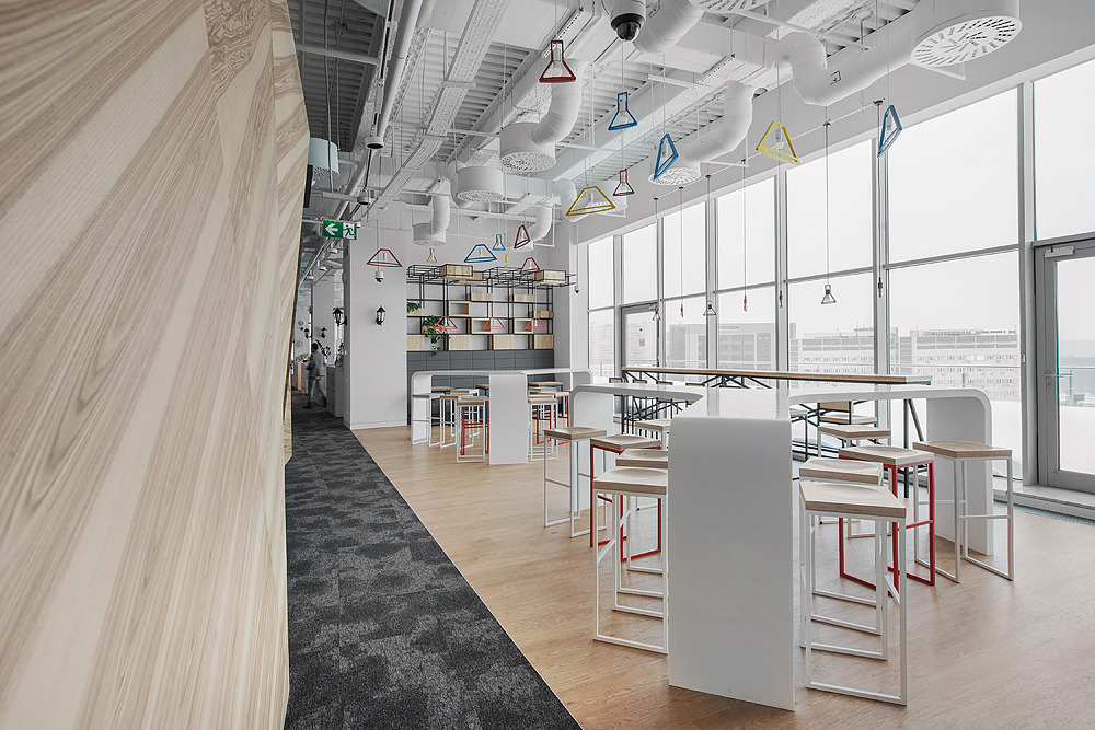 华为俄罗斯办公室设计展现地域特色-5