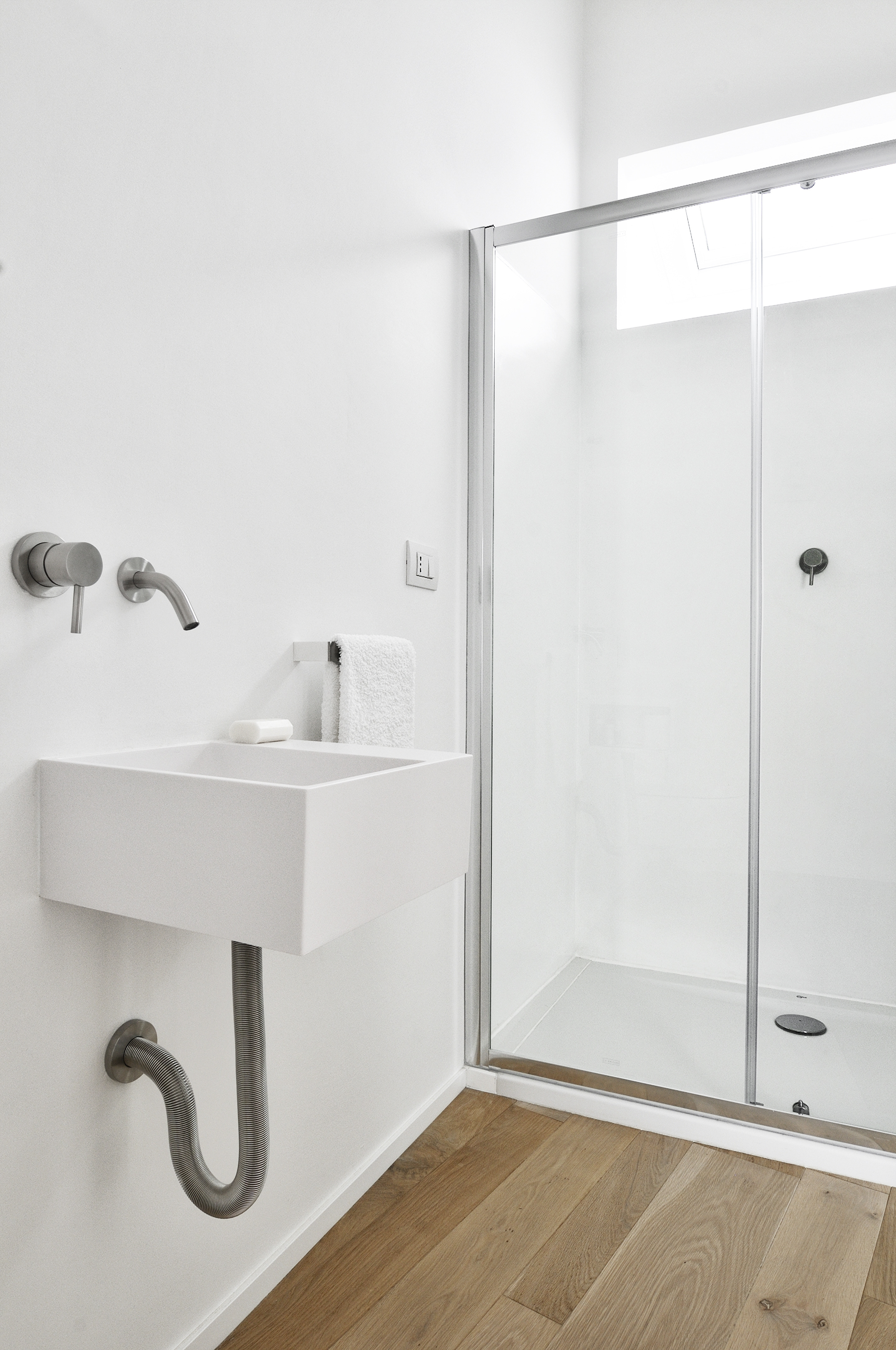 意式风情的四层私人住宅设计-28