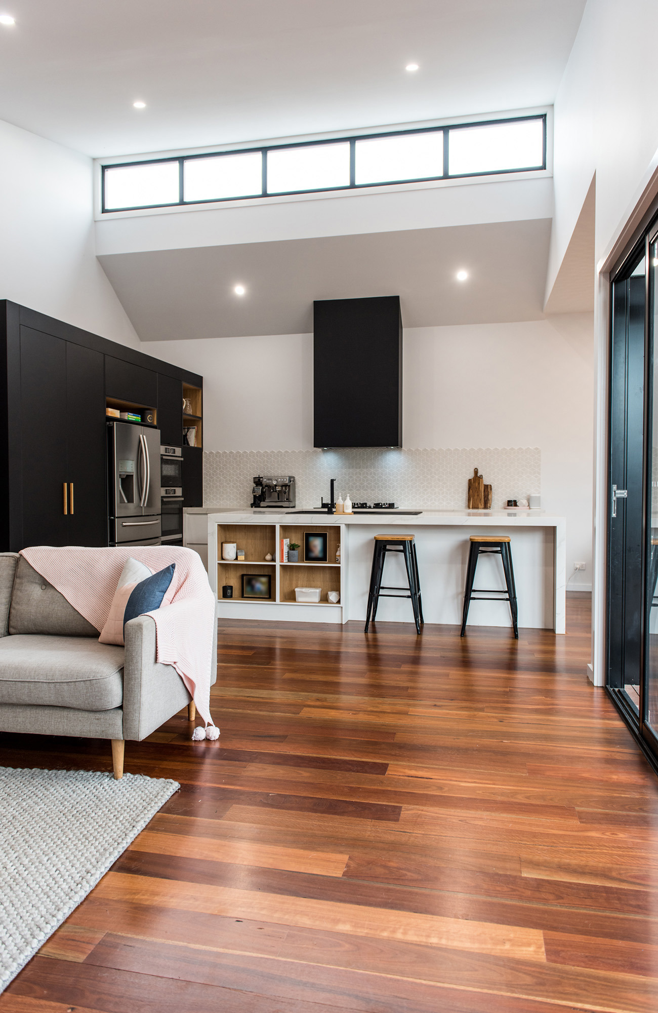 Melbourne 市郊的折纸风格住宅改造-17