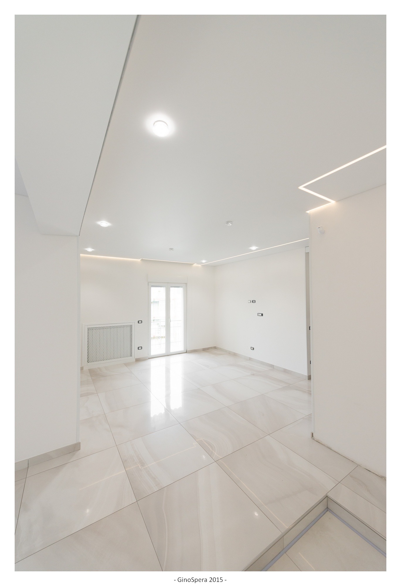 卧室带卫生间的水晶设计公寓-18